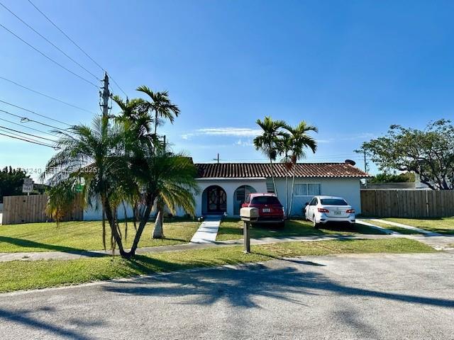 GOLDEN WEST - Residential Lease