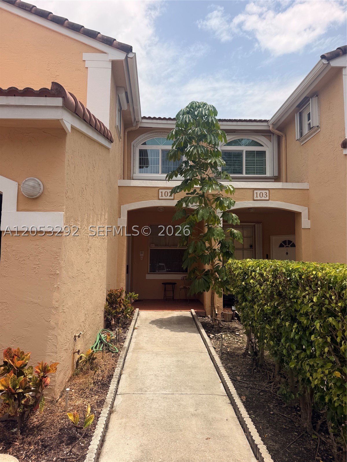 Lakefront Living in the Regatta Pointe! Welcome to this beautiful first-floor, 3-bedroom, 2-bathroom townhouse located in the gated community of Regatta Pointe in the heart of Miami Lakes. This floor plan has an attached 1-car garage and an in-unit washer and dryer. Enjoy breathtaking lake views right from your home, it provides the perfect backdrop for your morning coffee or unwinding after a long day.  Residents of Regatta Pointe enjoy a community swimming pool, lush landscaping, and a prime central location close to top-rated schools, shopping, restaurants, parks, major highways, and
everything Miami Lakes has to offer.