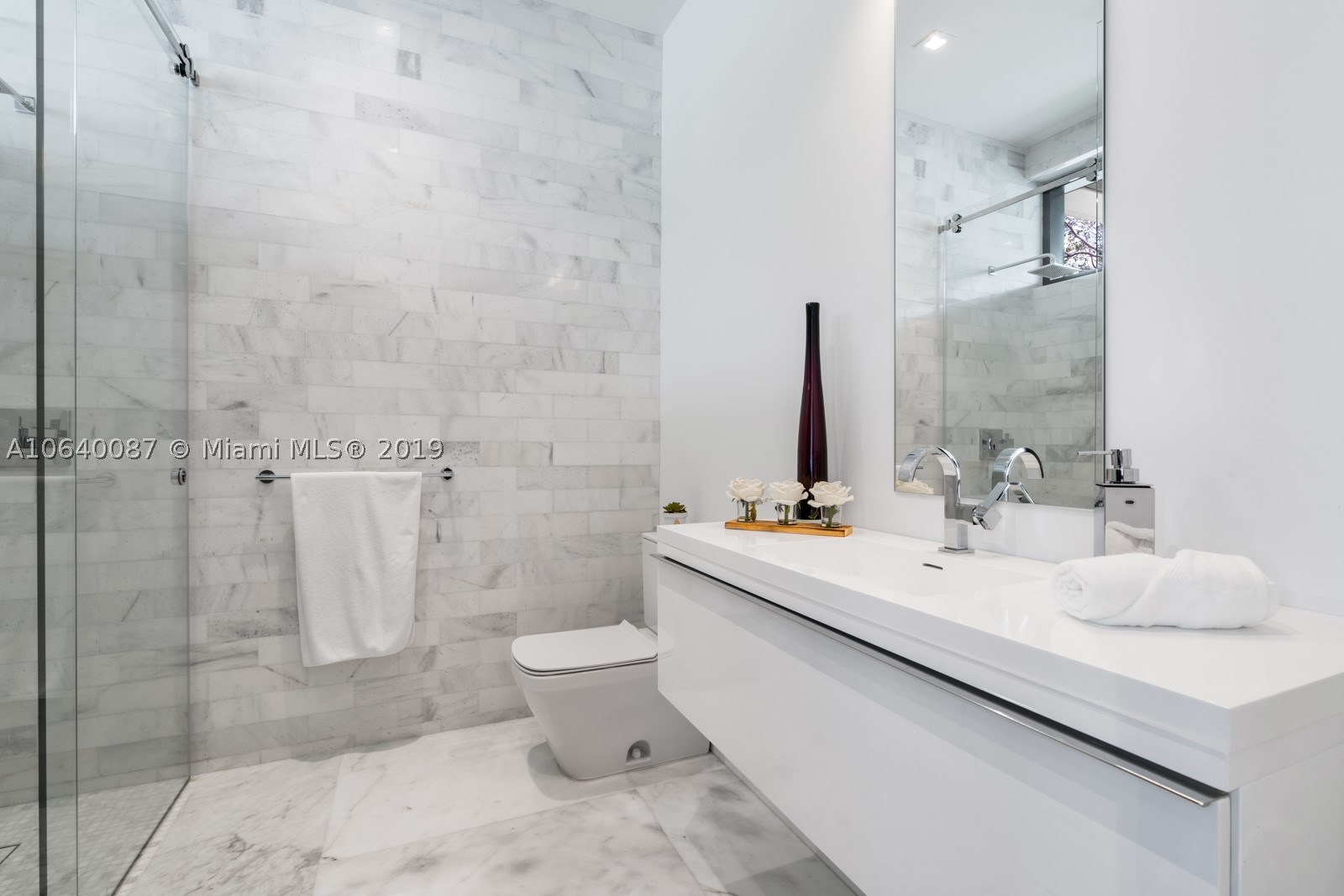PINECREST - Residential