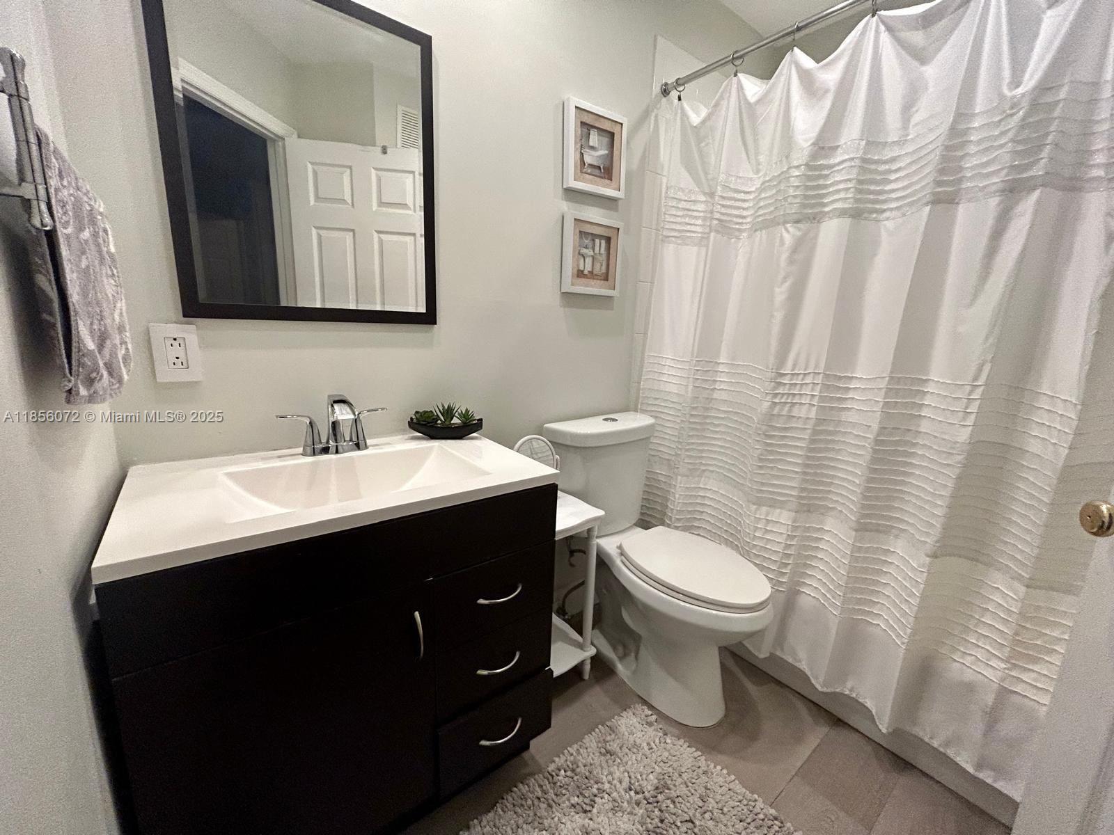 LAS BRISAS AT DORAL CONDO - Residential Lease