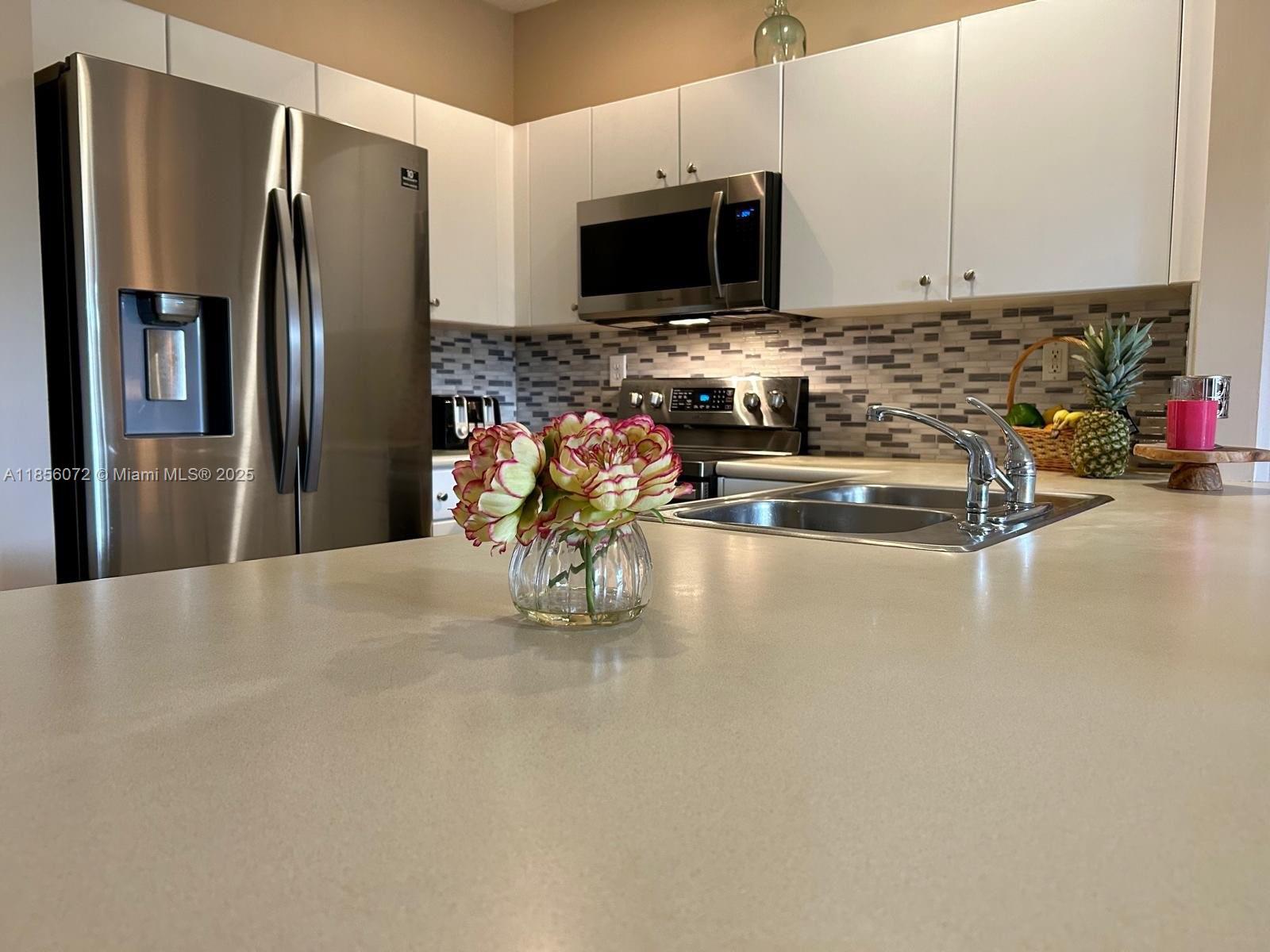 LAS BRISAS AT DORAL CONDO - Residential Lease
