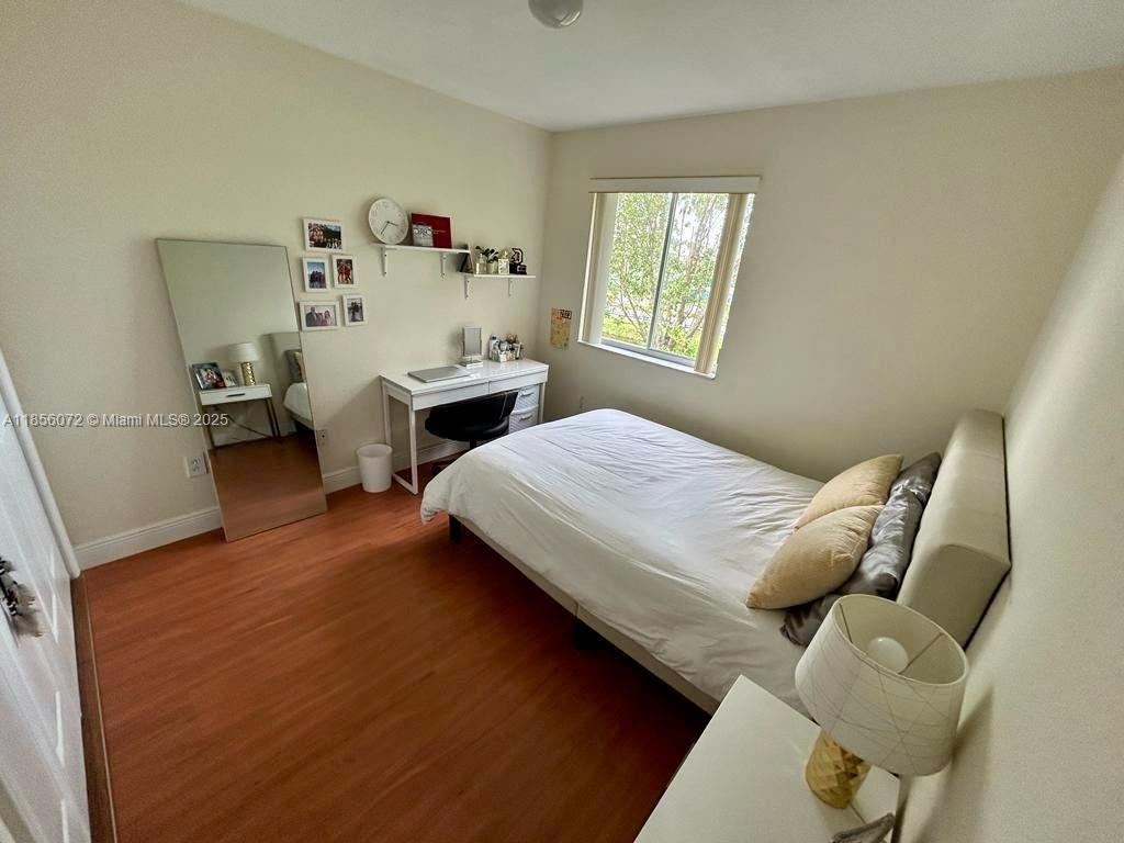 LAS BRISAS AT DORAL CONDO - Residential Lease