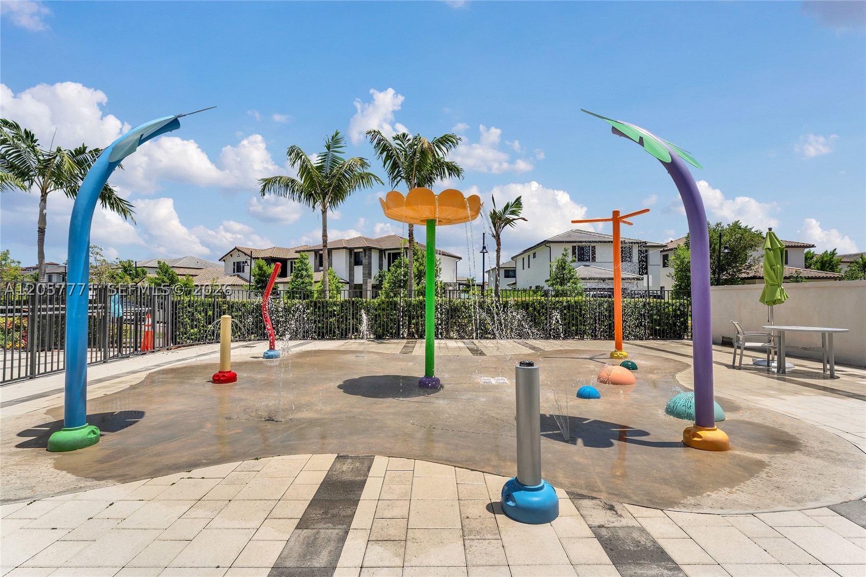 DOWNTOWN DORAL SOUTH PHAS - Residential