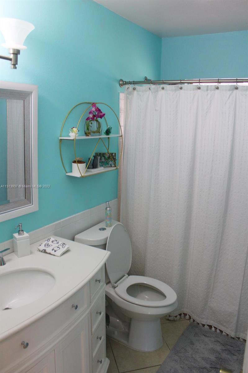 COLLINWOOD HEIGHTS 1 - Residential Lease