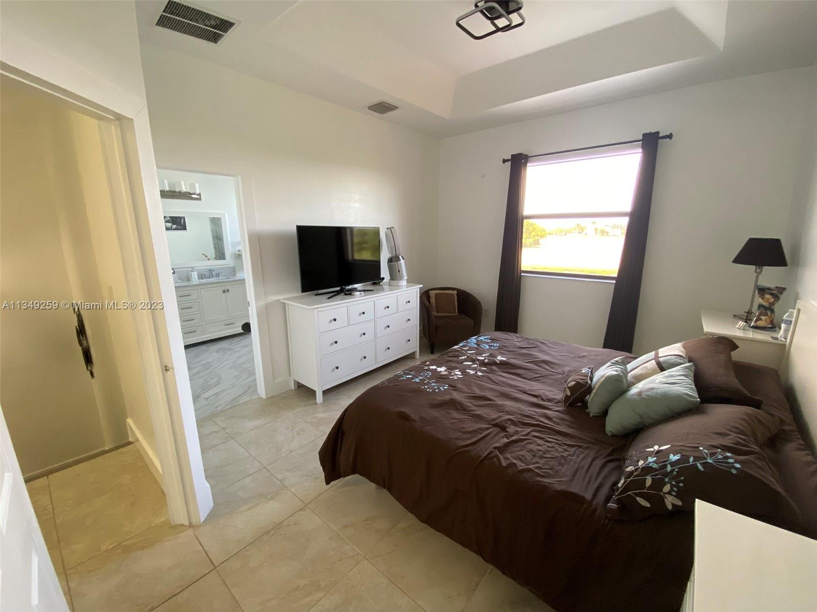 BAYWINDS OF IBIZA - Residential