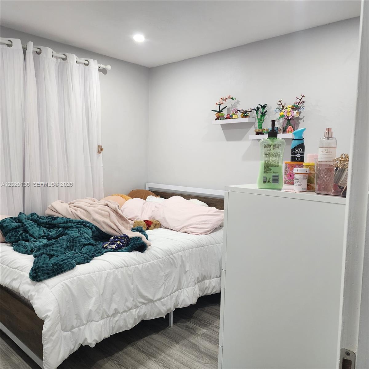 LIBERTY HOMES ESTATES SEC - Residential