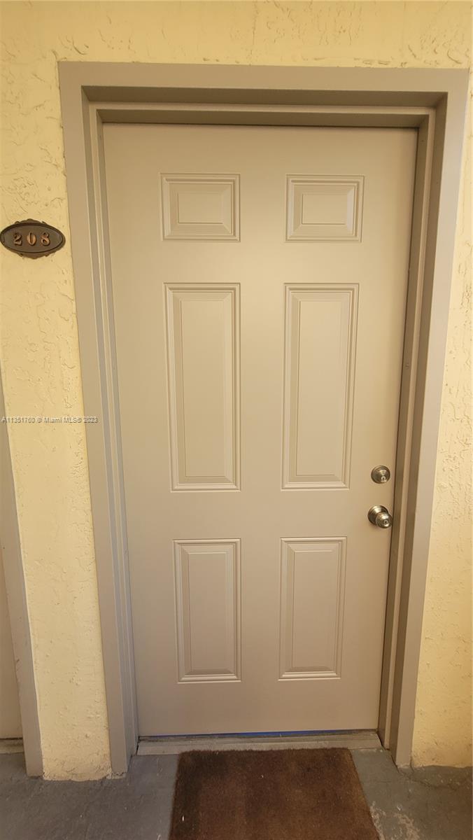 LAS VISTAS AT DORAL CONDO - Residential Lease