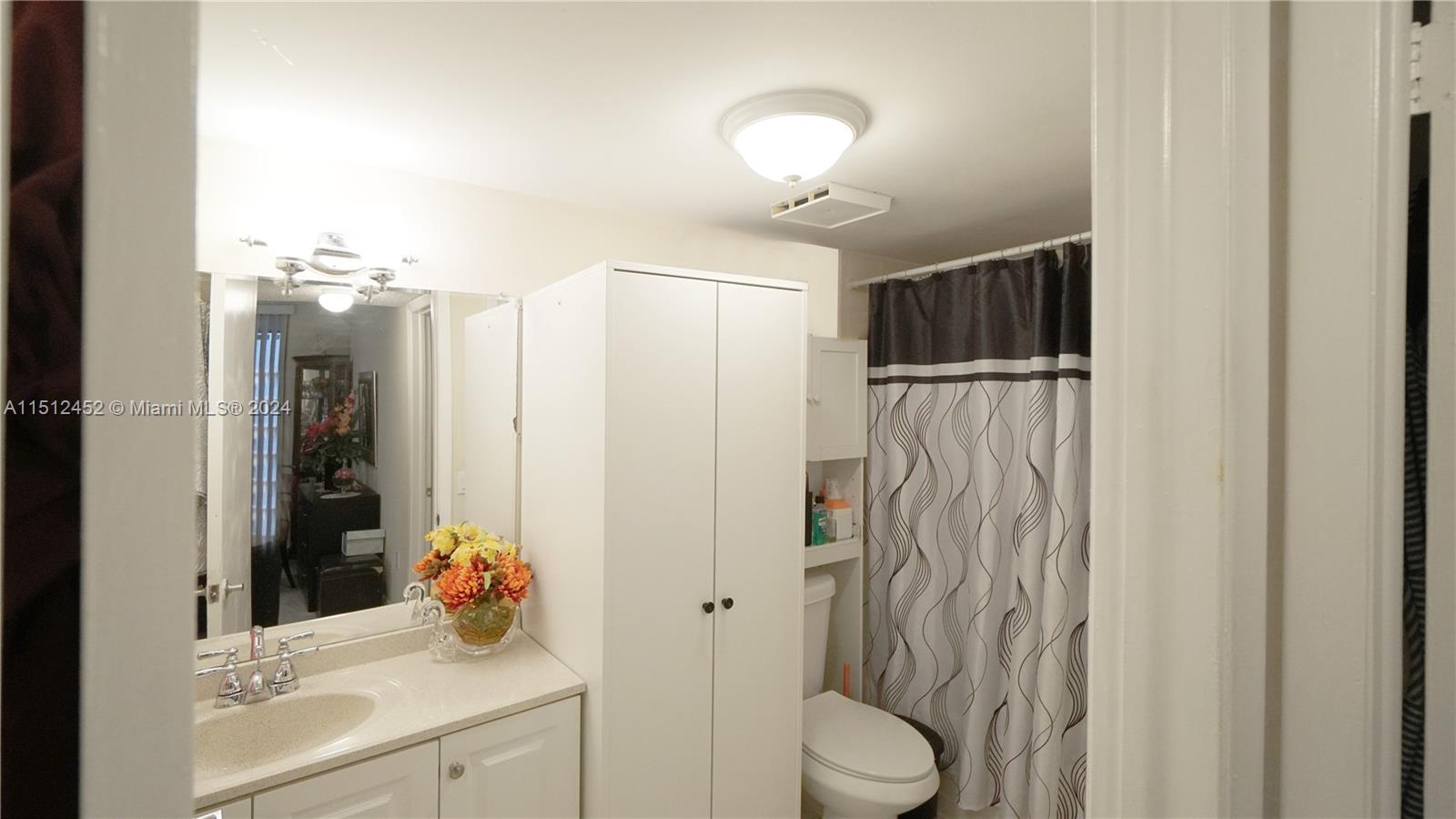 VERABELLA FALLS CONDO - Residential