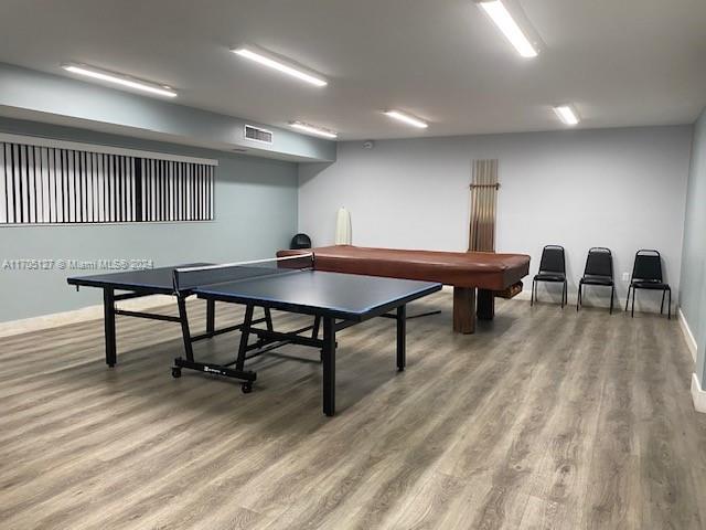 SUMMERTREE VILG CALIF CL - Residential Lease