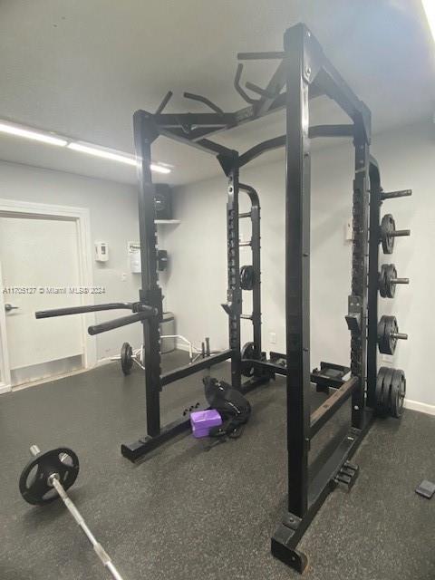 SUMMERTREE VILG CALIF CL - Residential Lease