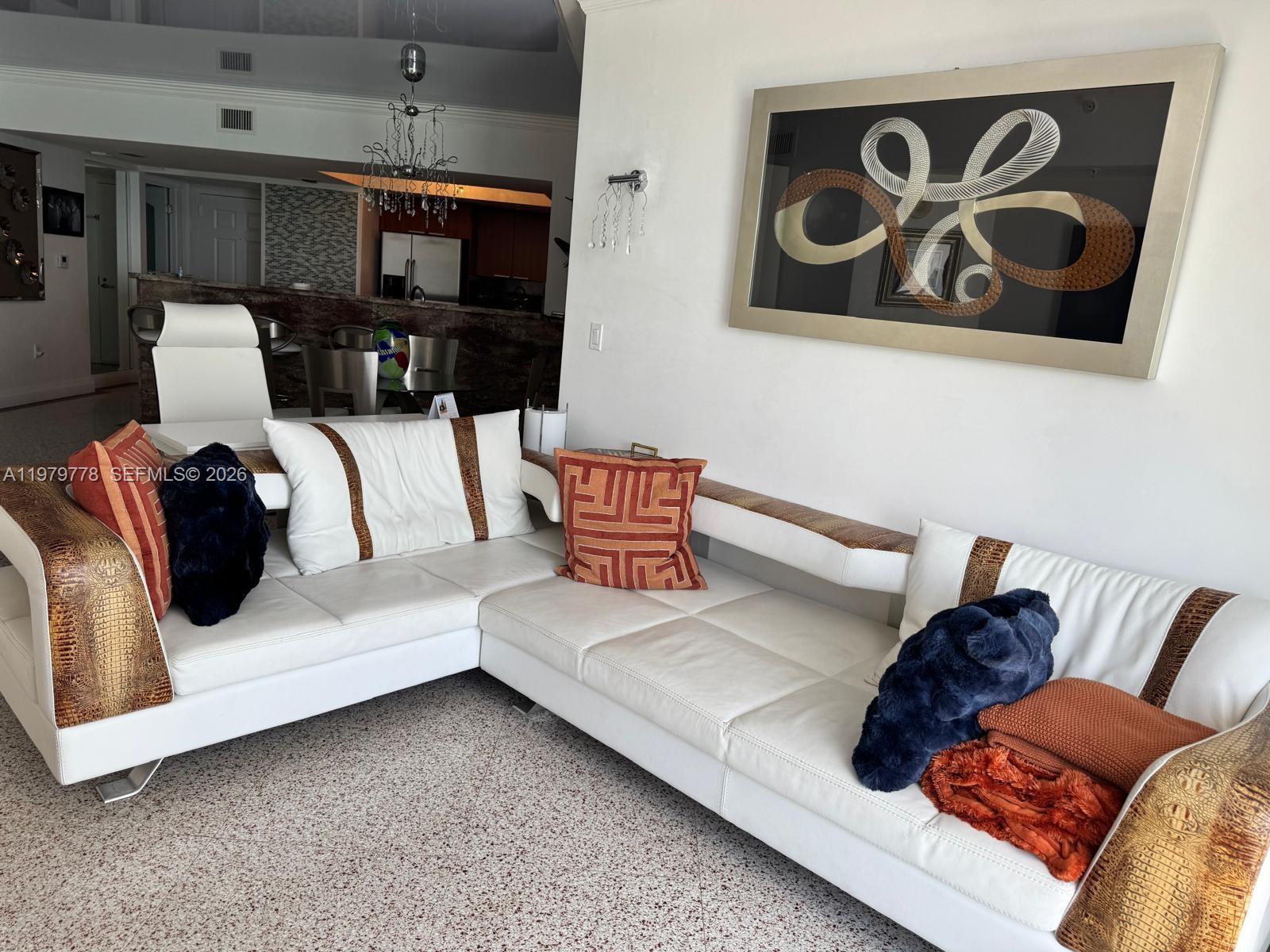 LA PERLA CONDO - Residential