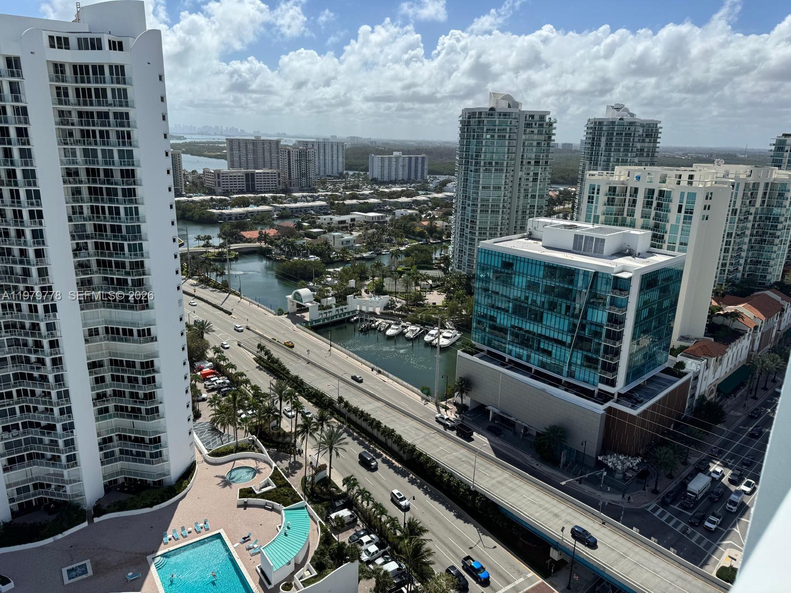 LA PERLA CONDO - Residential