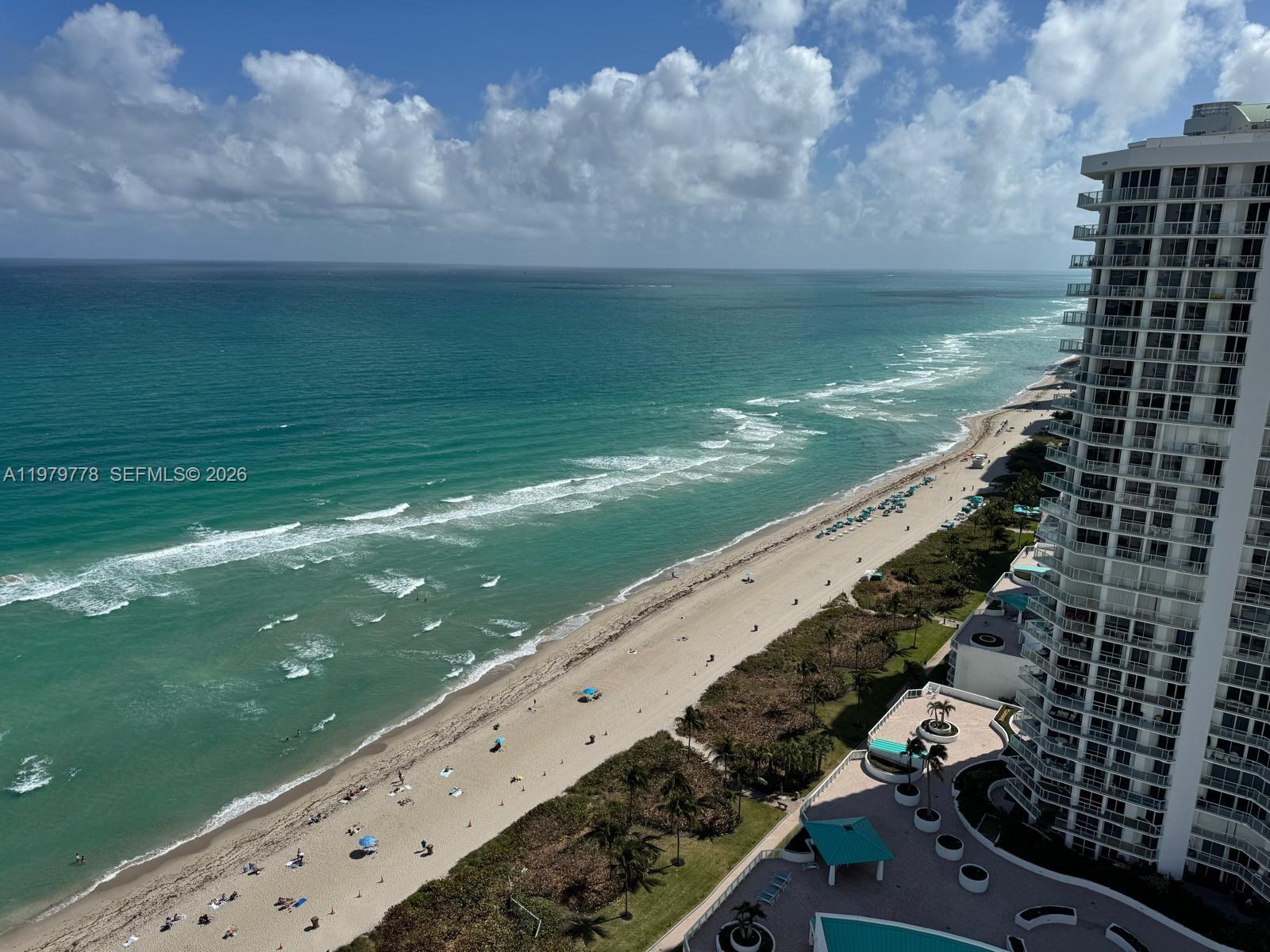 LA PERLA CONDO - Residential
