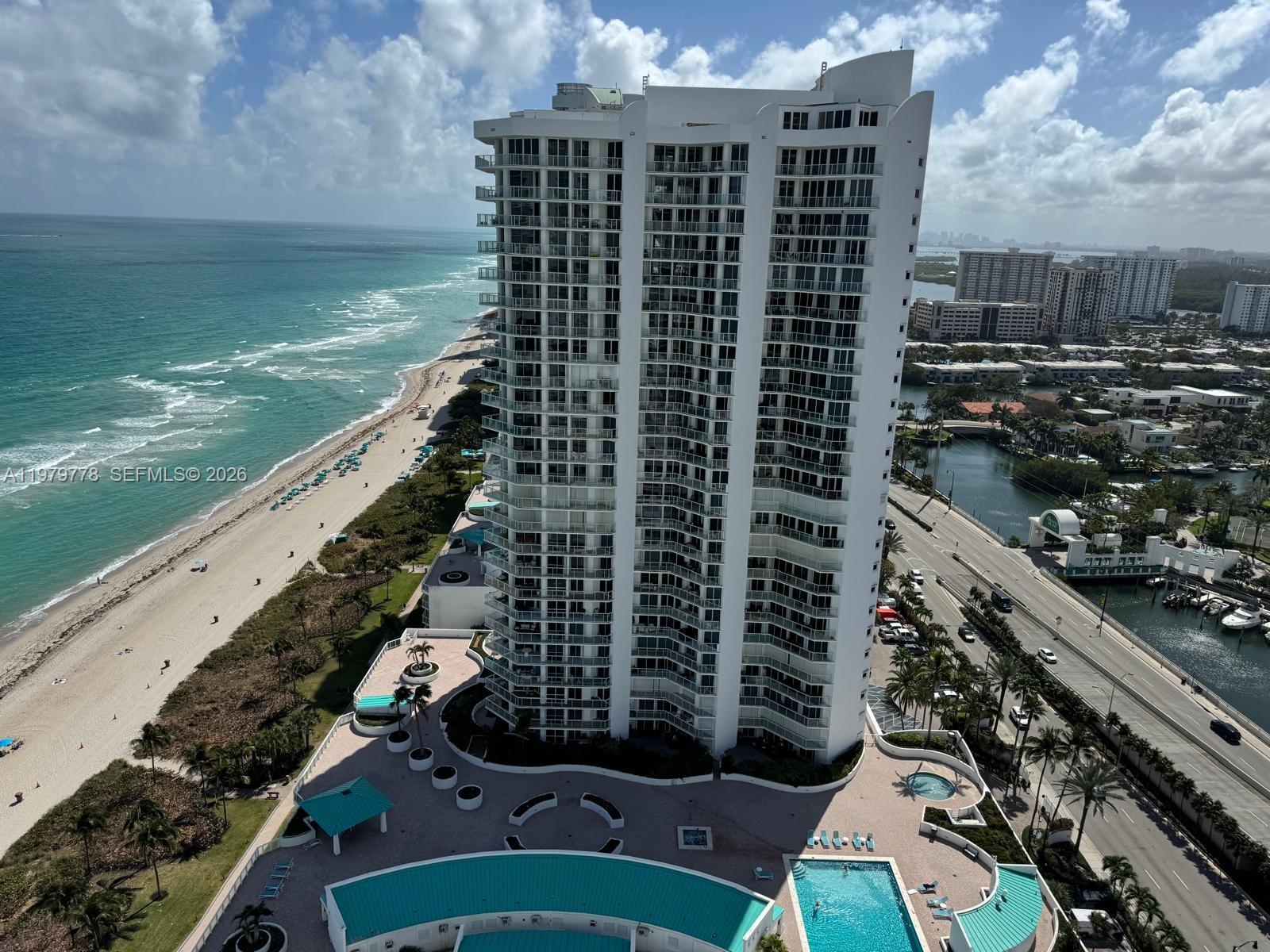 LA PERLA CONDO - Residential