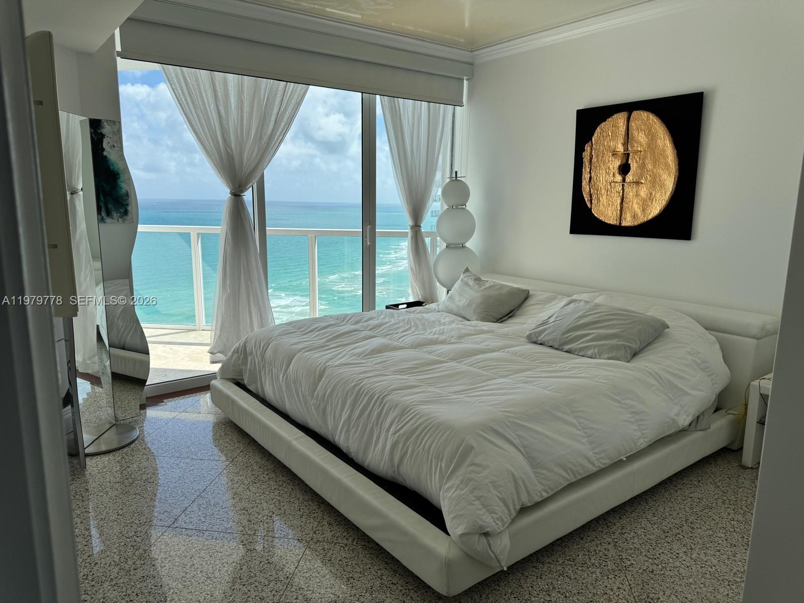 LA PERLA CONDO - Residential