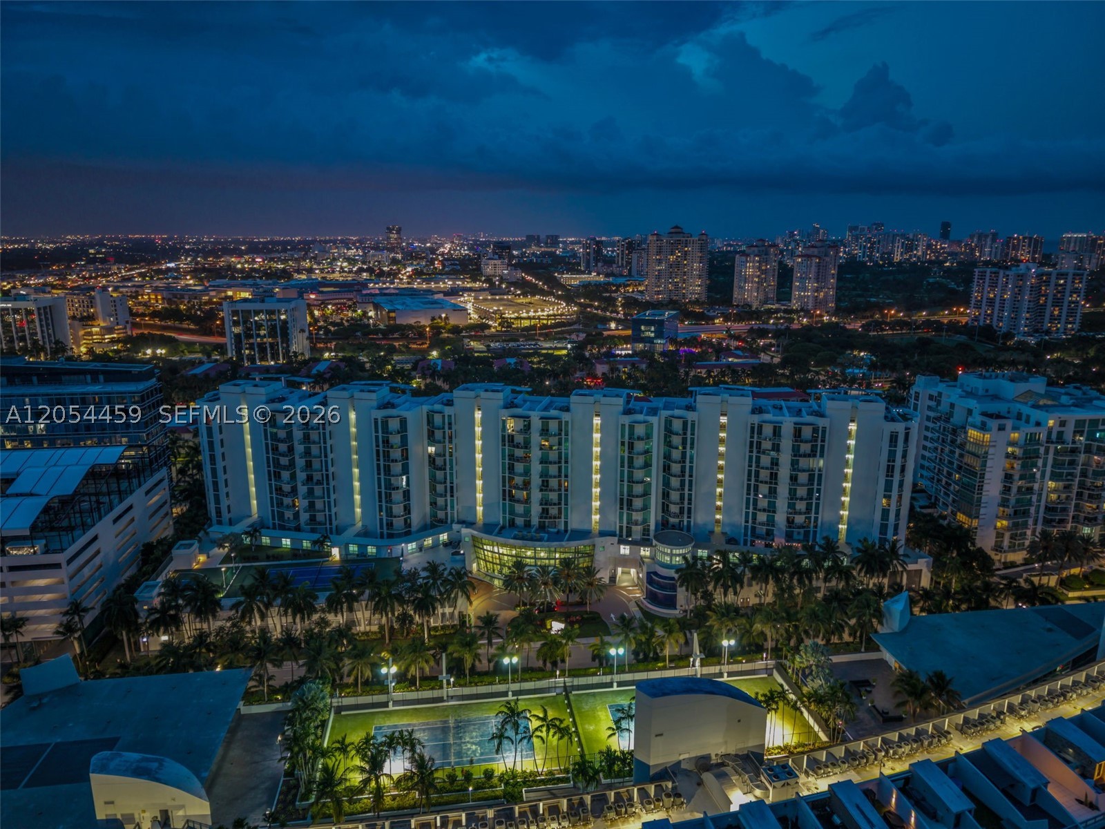 UPTOWN MARINA LOFTS CONDO - Residential