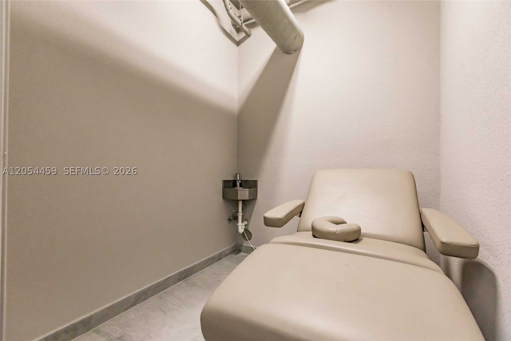 UPTOWN MARINA LOFTS CONDO - Residential