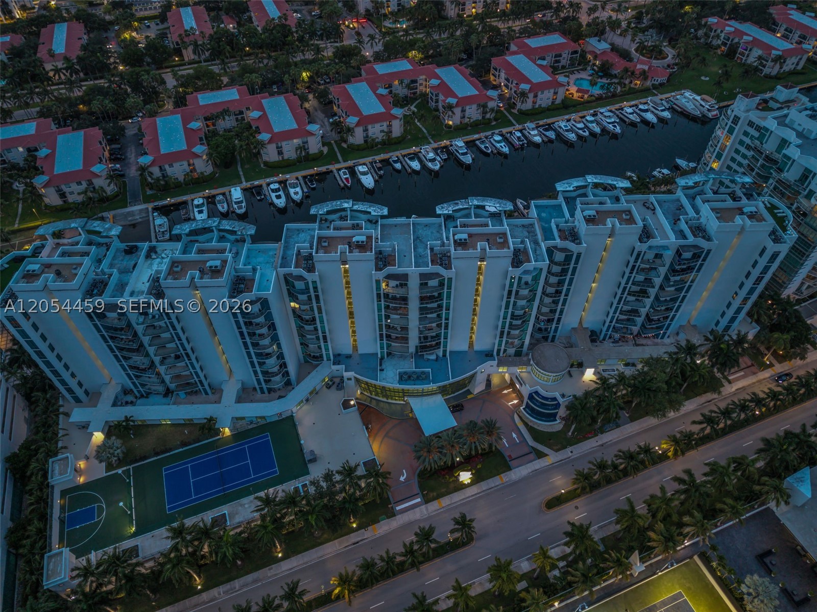UPTOWN MARINA LOFTS CONDO - Residential