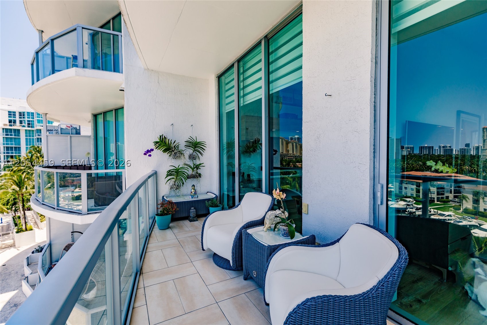 UPTOWN MARINA LOFTS CONDO - Residential