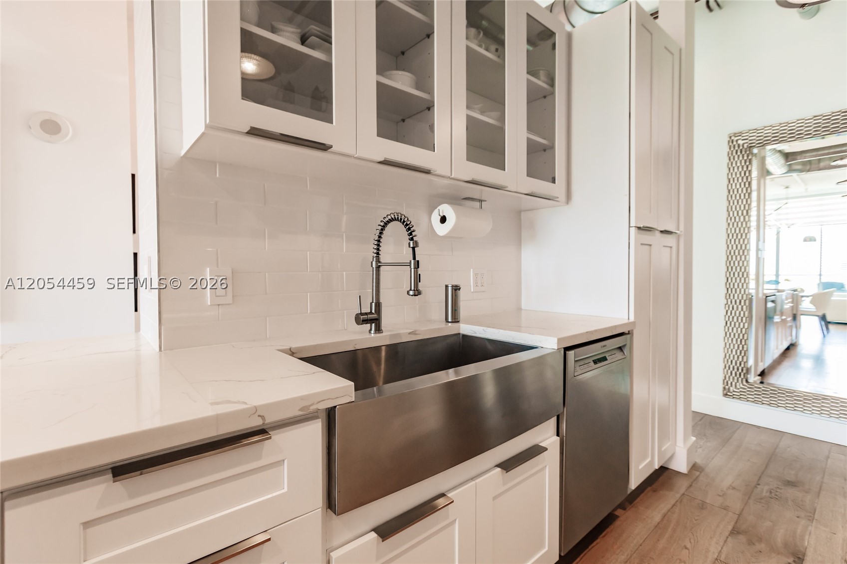UPTOWN MARINA LOFTS CONDO - Residential