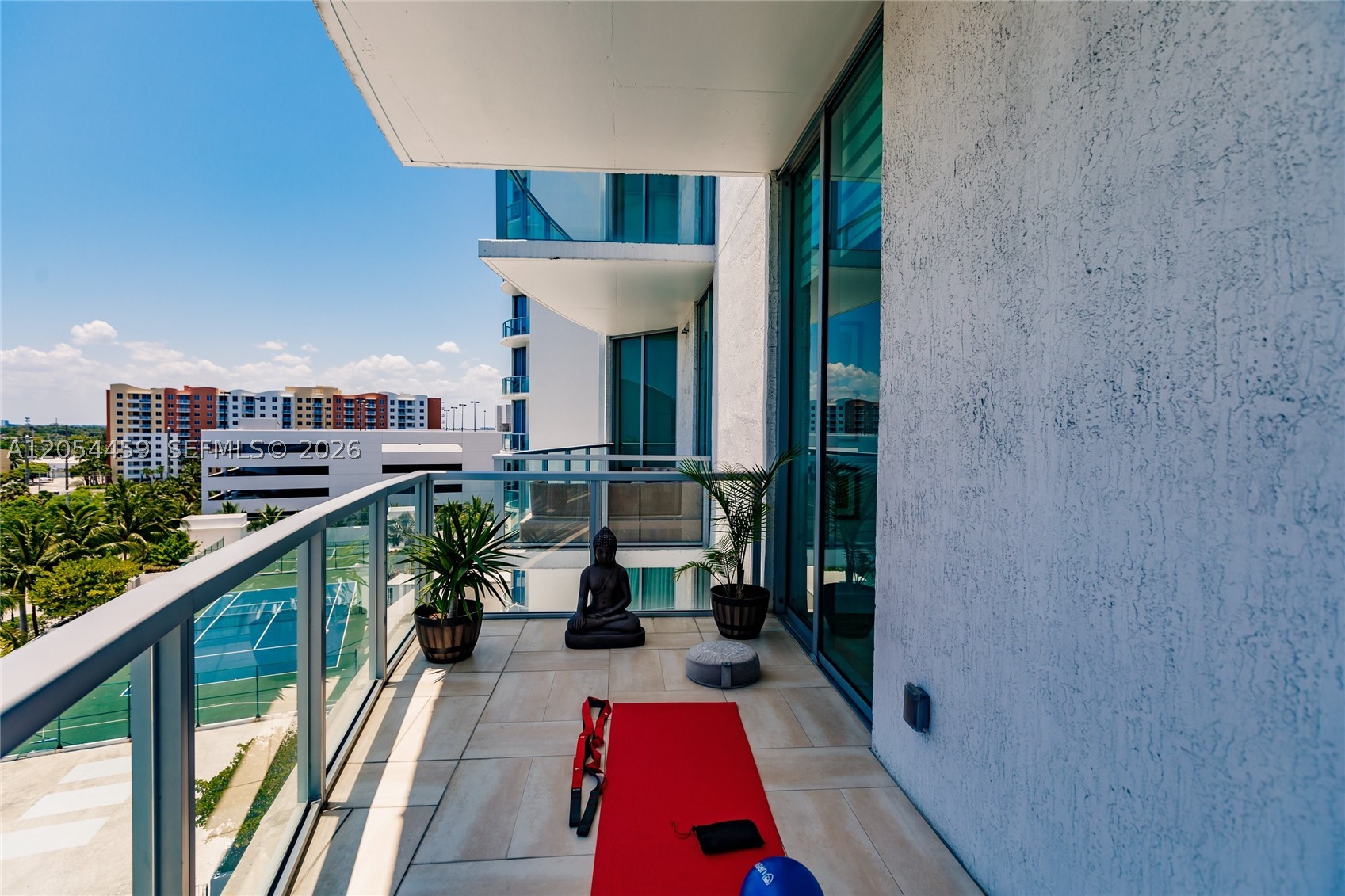 UPTOWN MARINA LOFTS CONDO - Residential