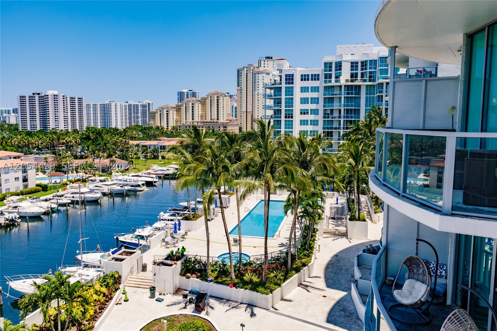 UPTOWN MARINA LOFTS CONDO - Residential