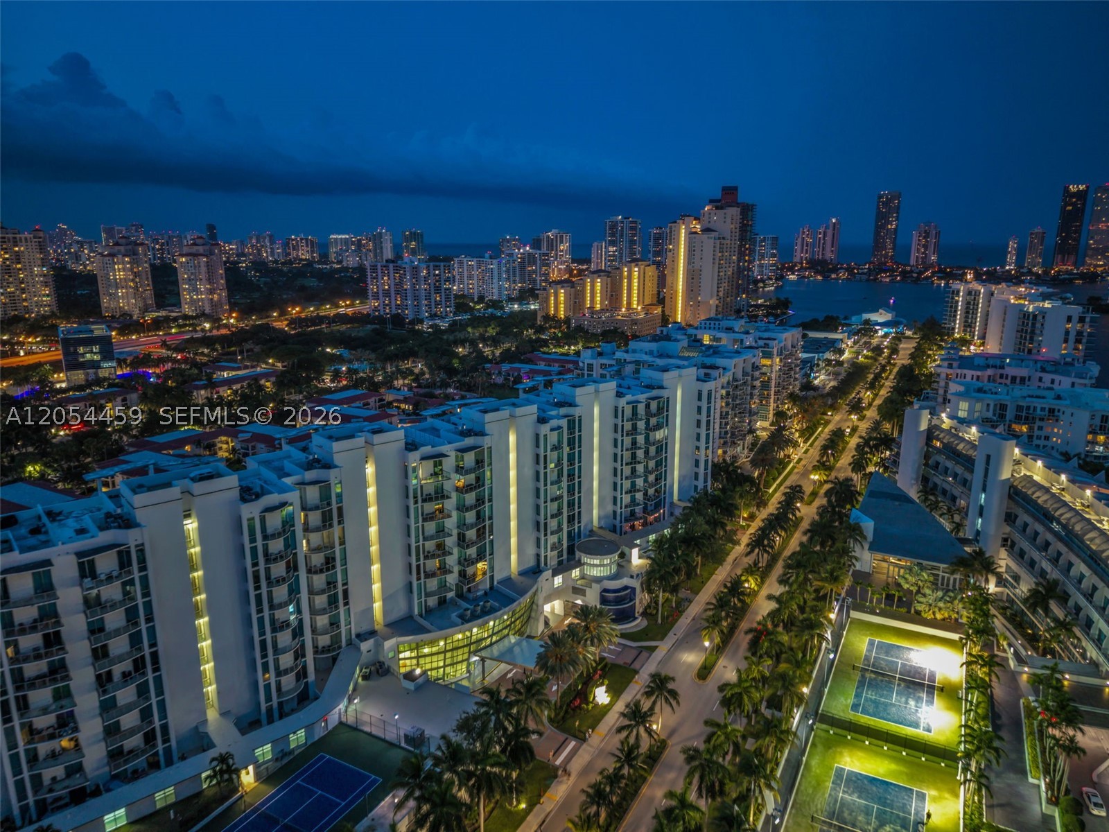 UPTOWN MARINA LOFTS CONDO - Residential