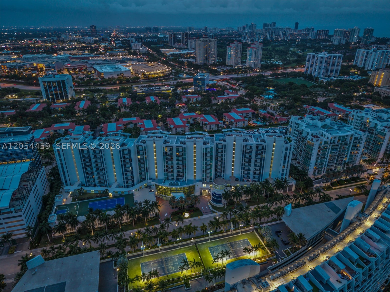 UPTOWN MARINA LOFTS CONDO - Residential