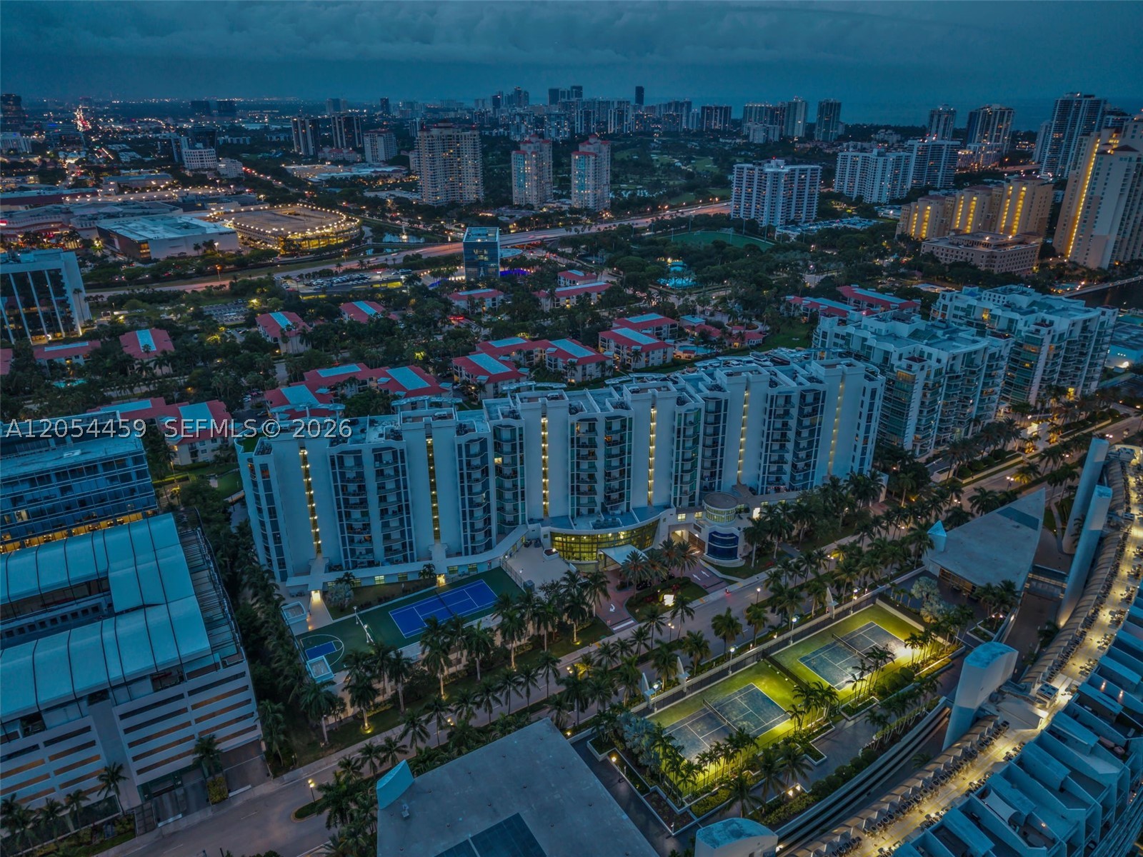 UPTOWN MARINA LOFTS CONDO - Residential