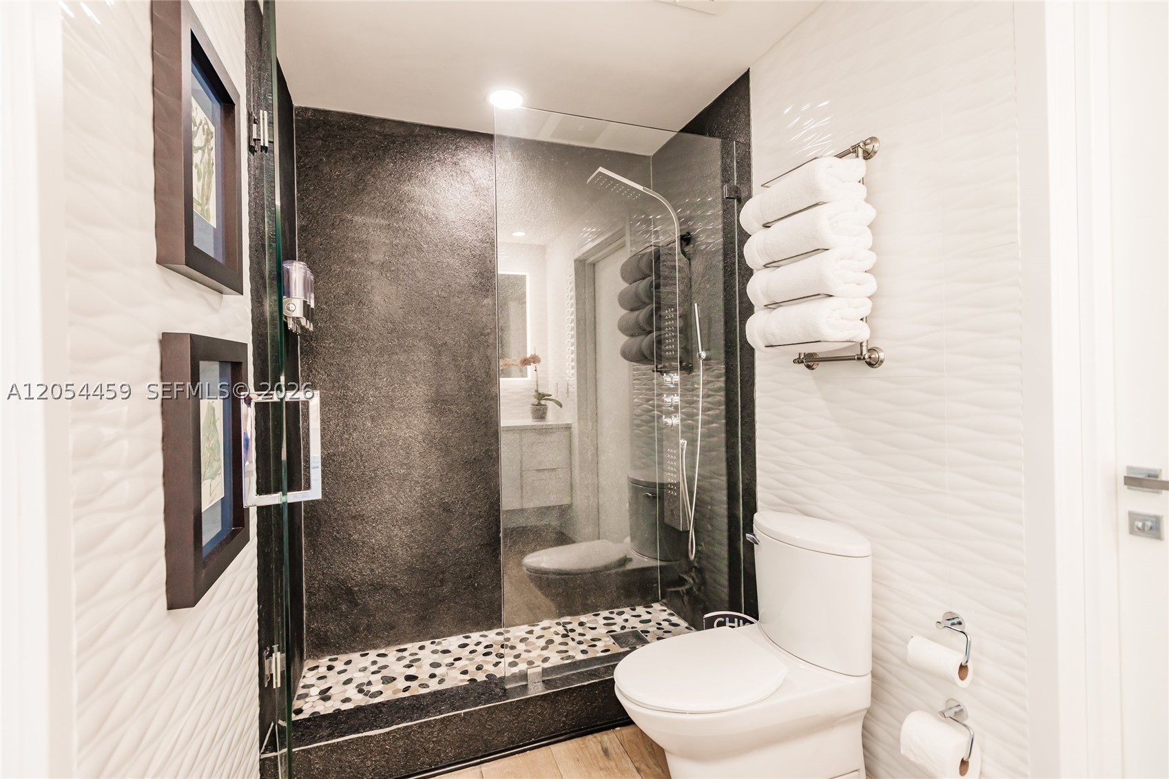 UPTOWN MARINA LOFTS CONDO - Residential