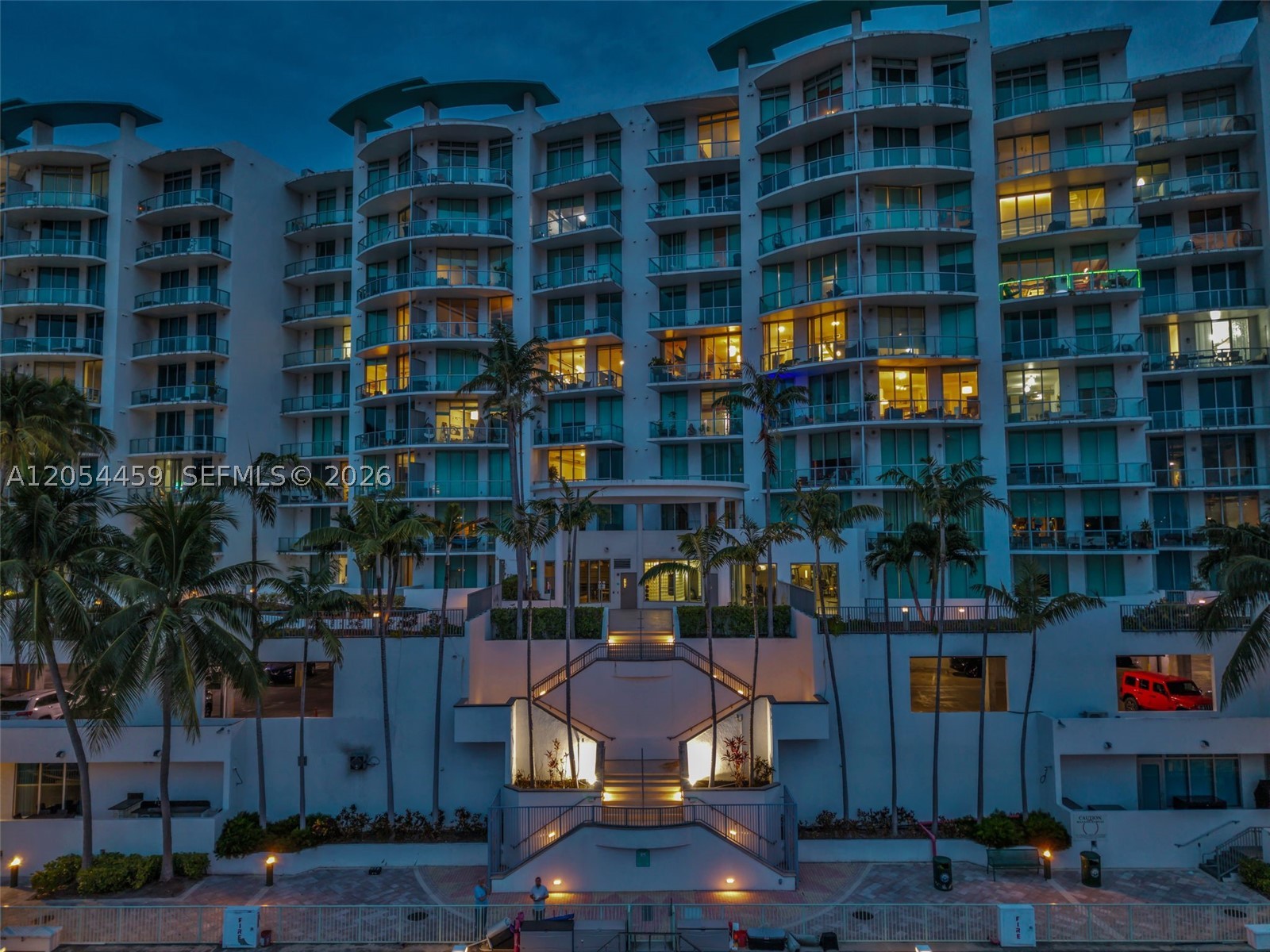 UPTOWN MARINA LOFTS CONDO - Residential