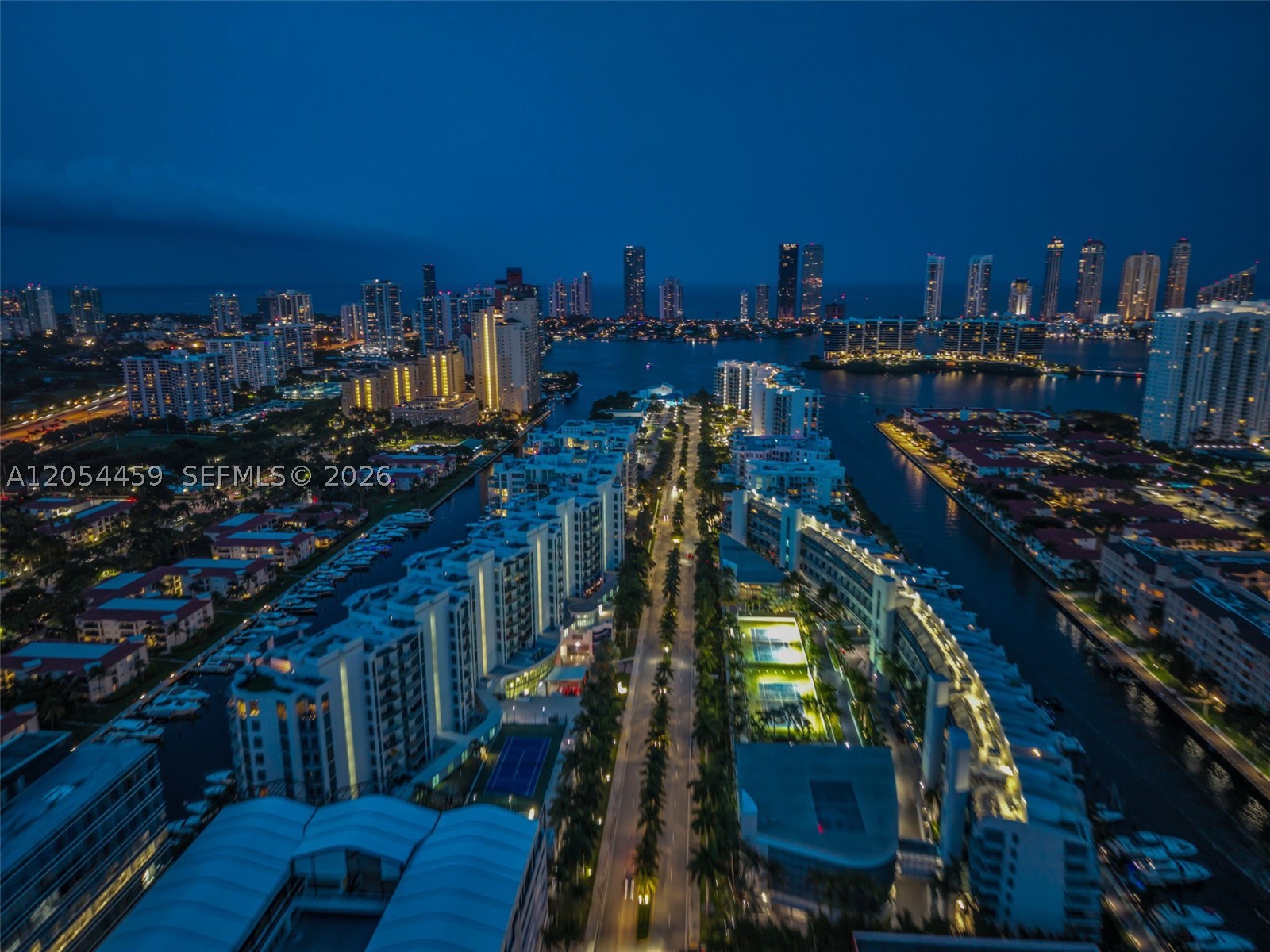 UPTOWN MARINA LOFTS CONDO - Residential