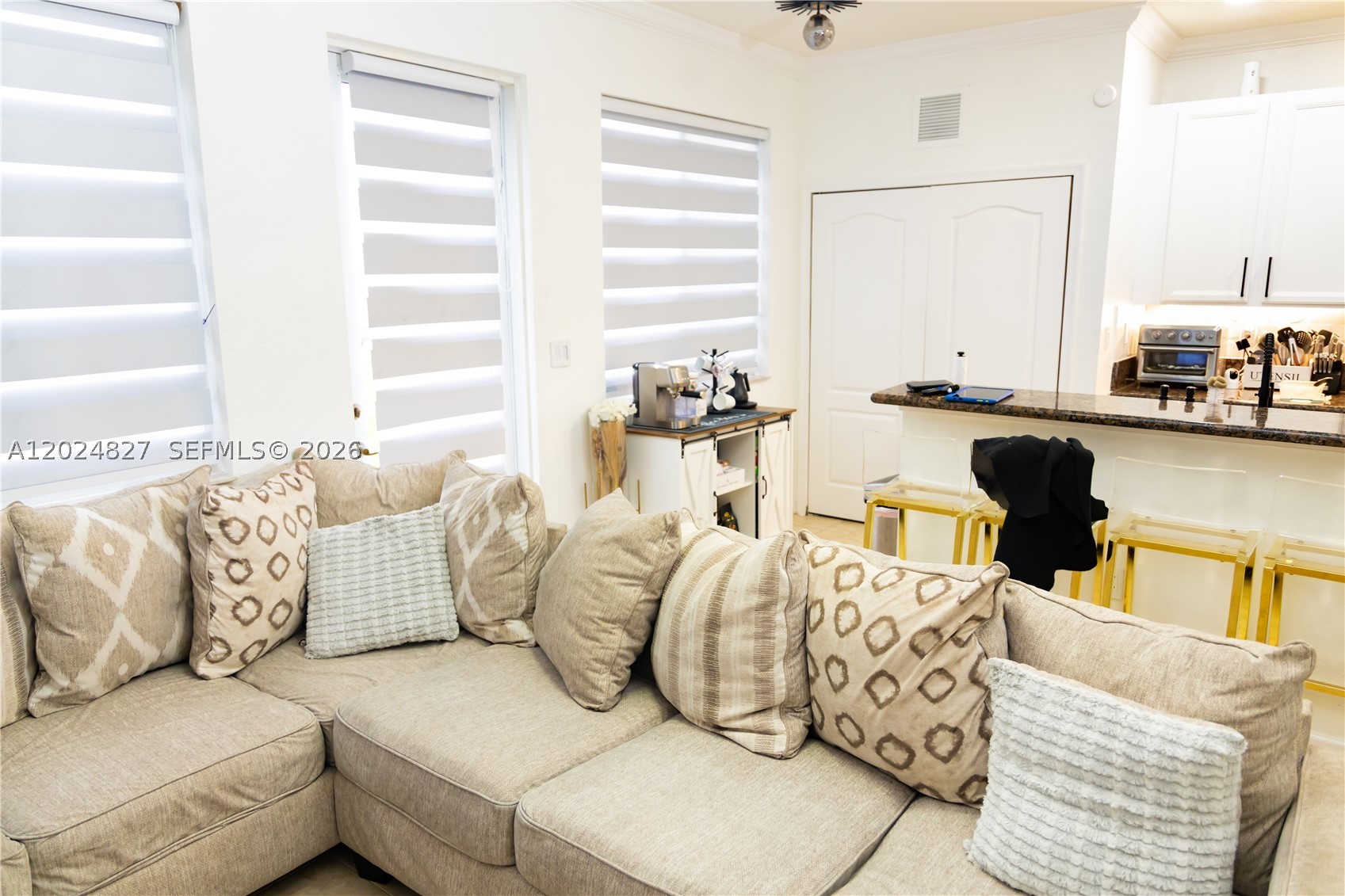 MAJORCA ISLES III CONDO - Residential