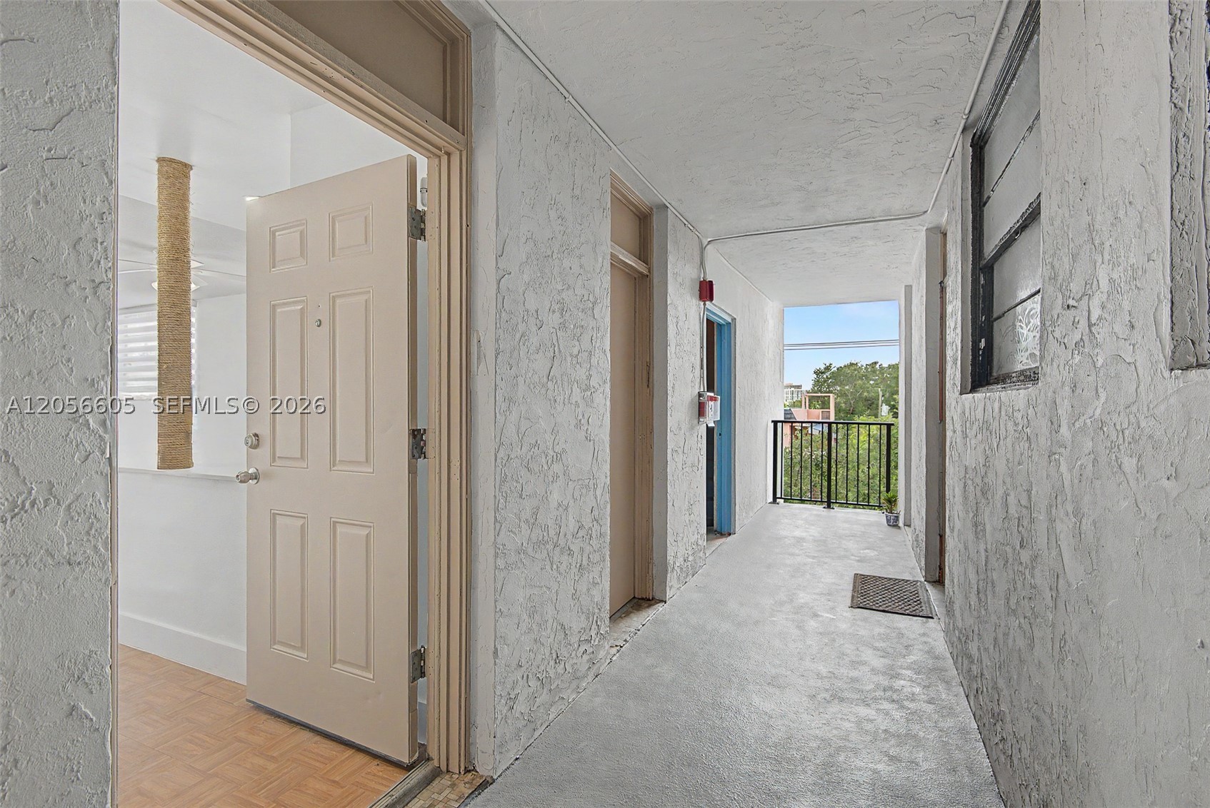 12590 CORONADO TOWERS CON - Residential