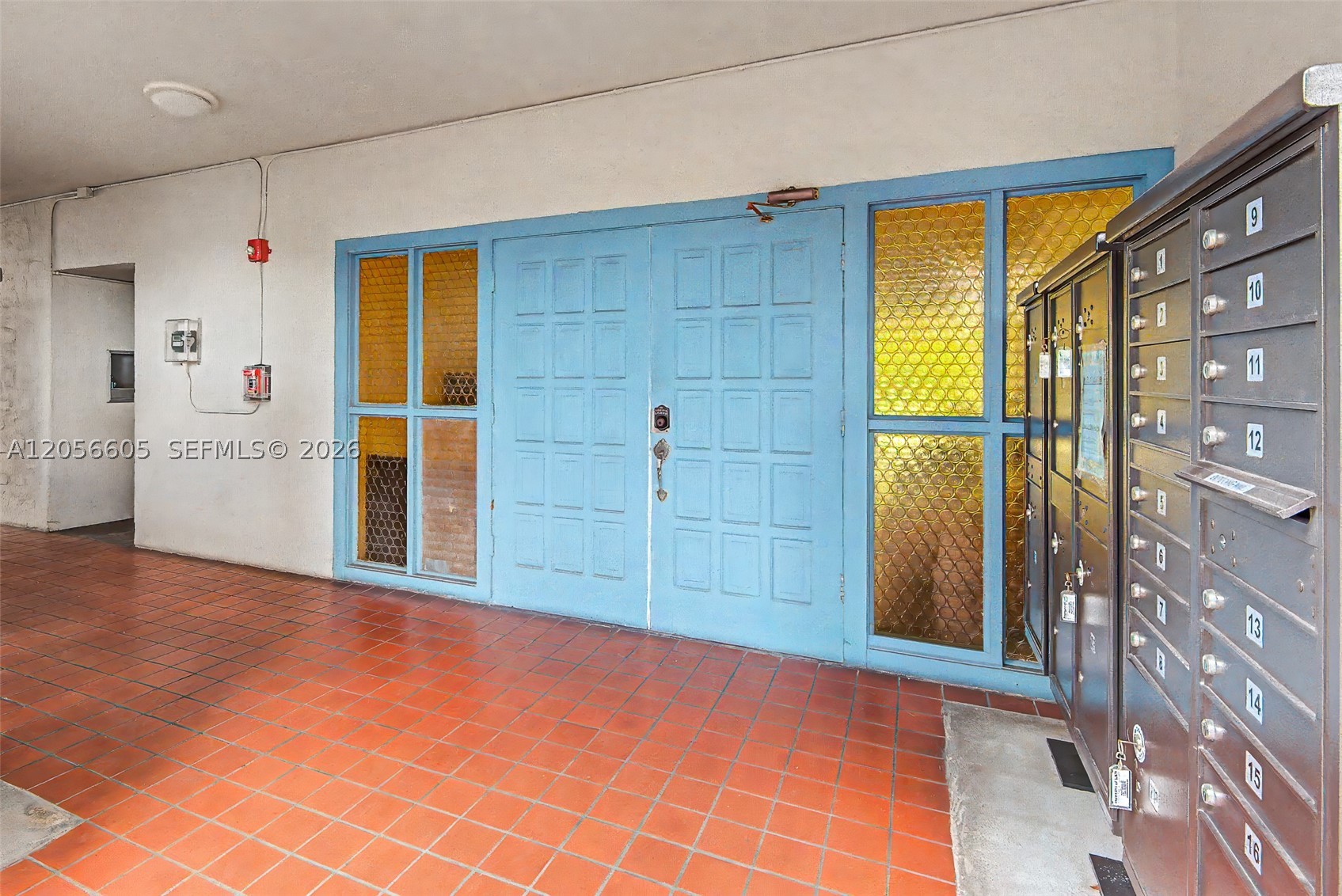 12590 CORONADO TOWERS CON - Residential