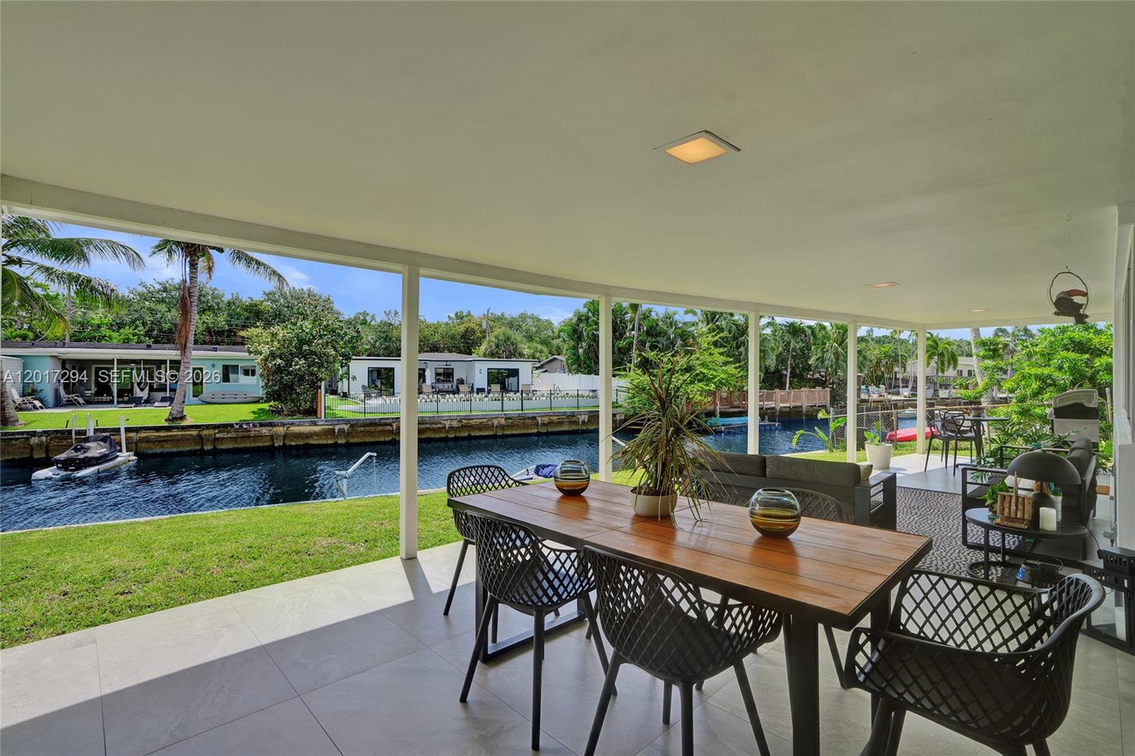 ROYAL PALM ACRES SECOND S - Residential