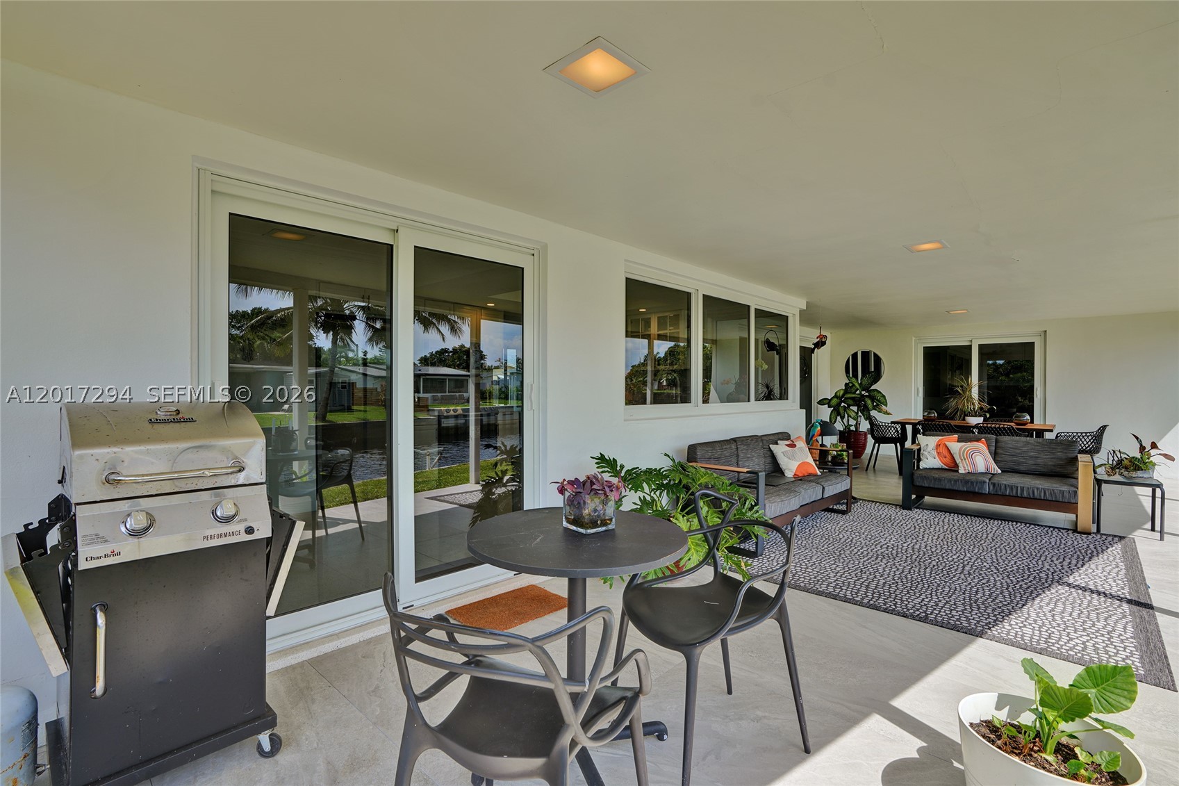 ROYAL PALM ACRES SECOND S - Residential
