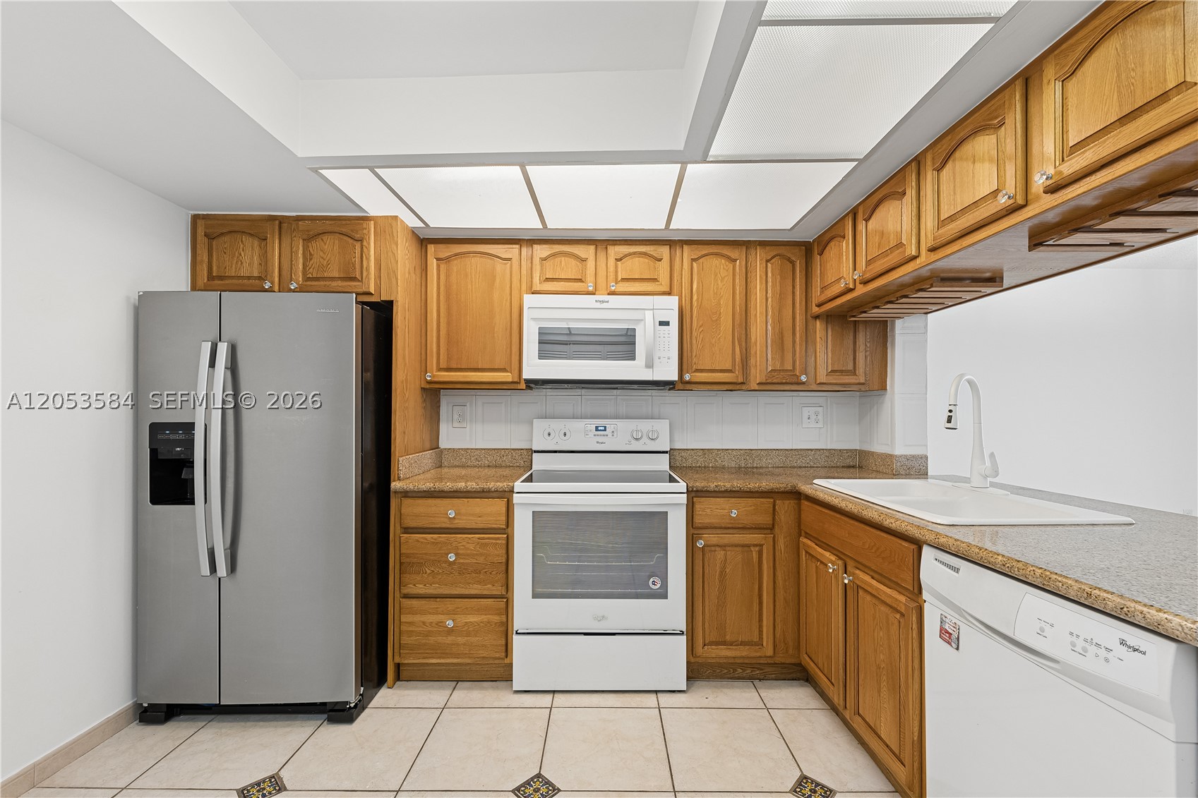 KENLAND BEND NORTH CONDO - Residential