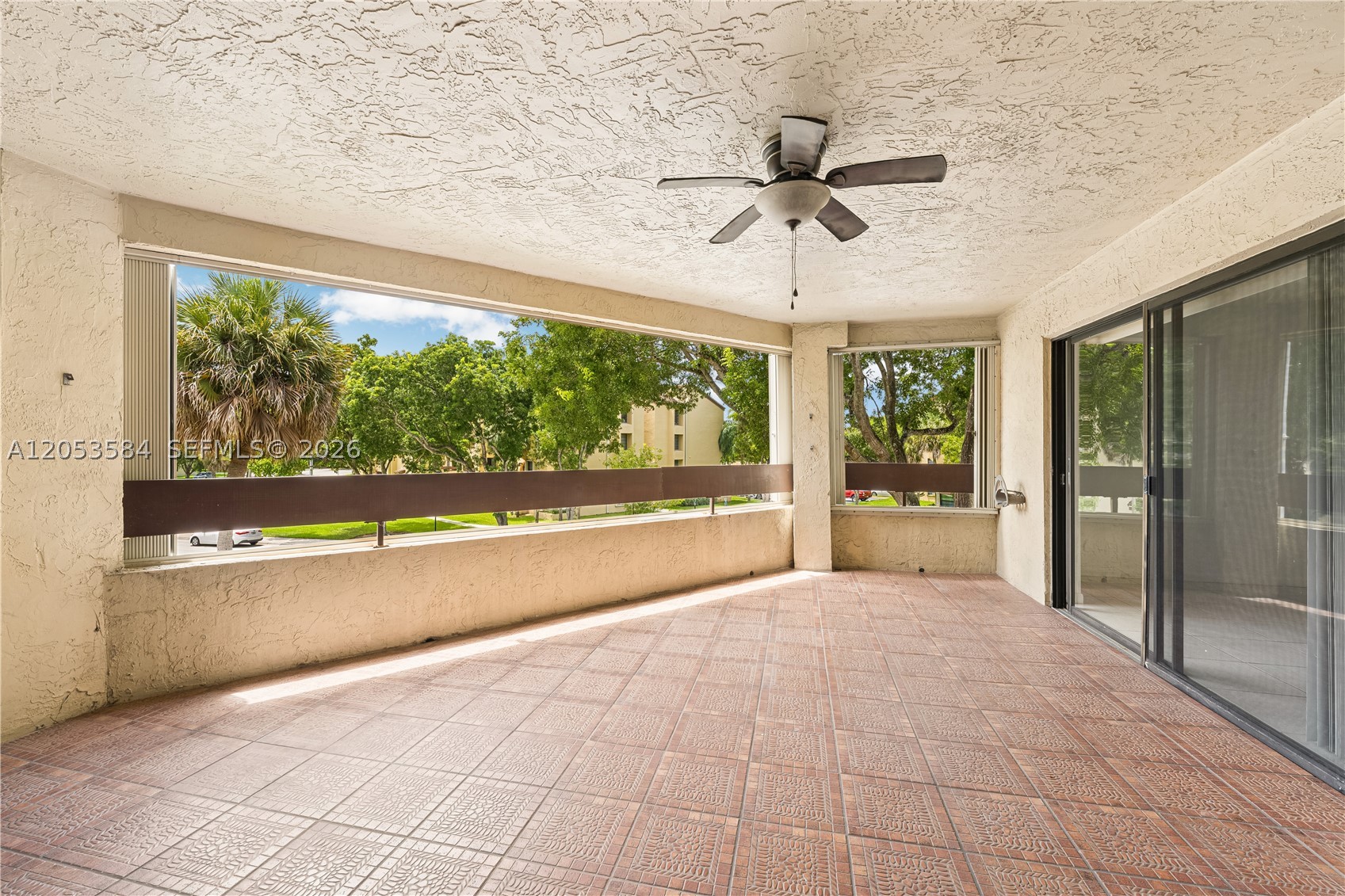 KENLAND BEND NORTH CONDO - Residential