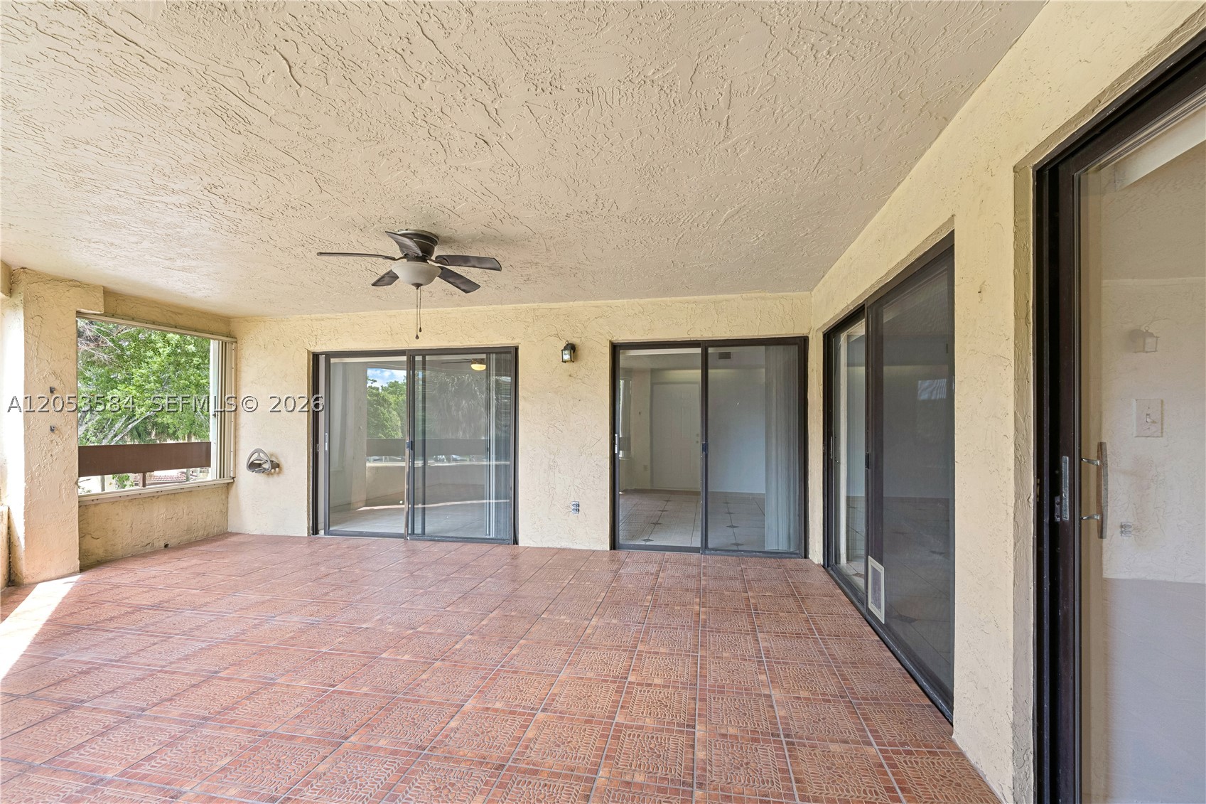 KENLAND BEND NORTH CONDO - Residential