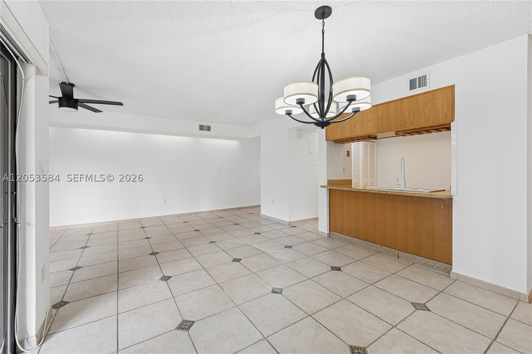KENLAND BEND NORTH CONDO - Residential