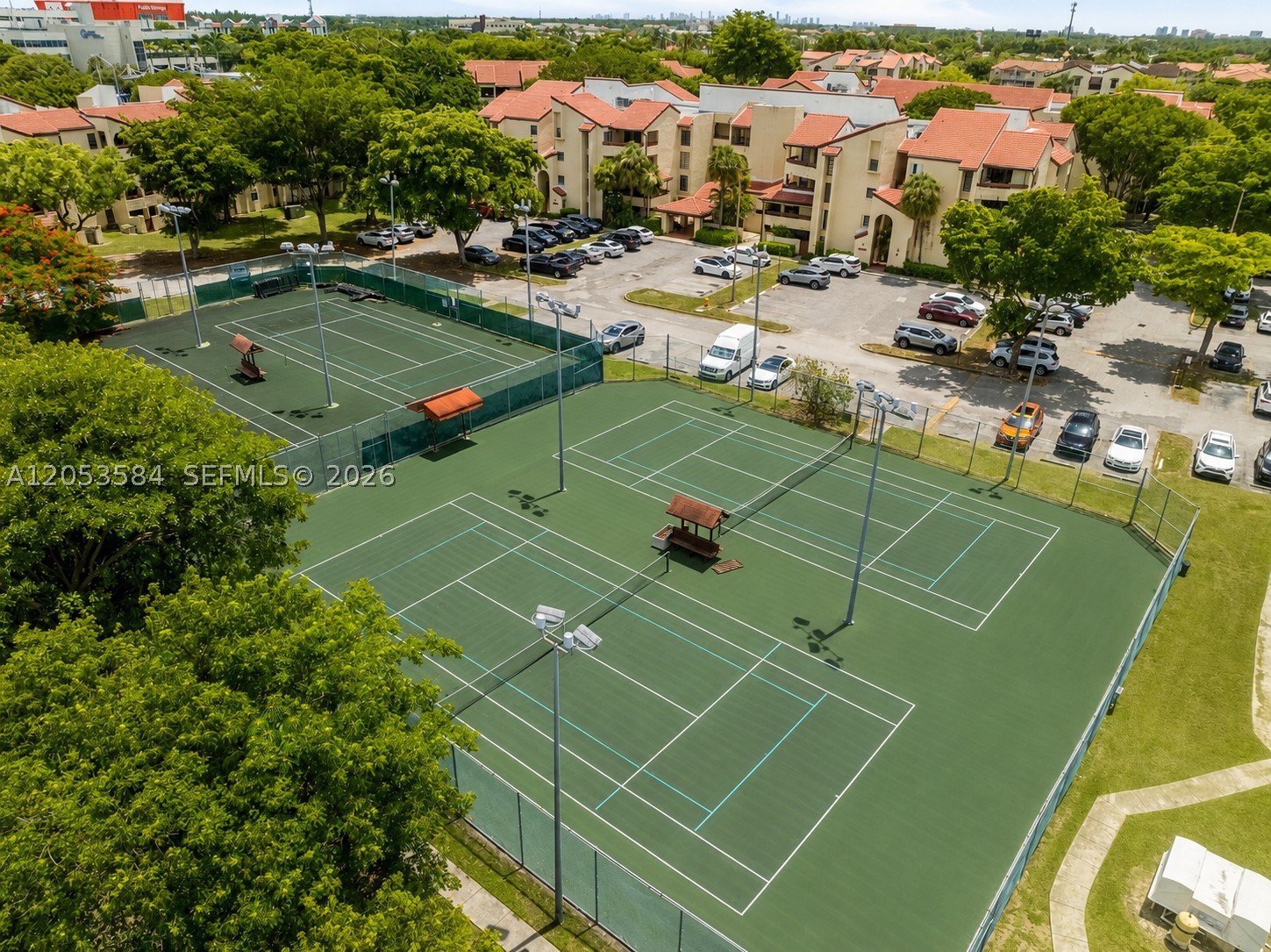 KENLAND BEND NORTH CONDO - Residential