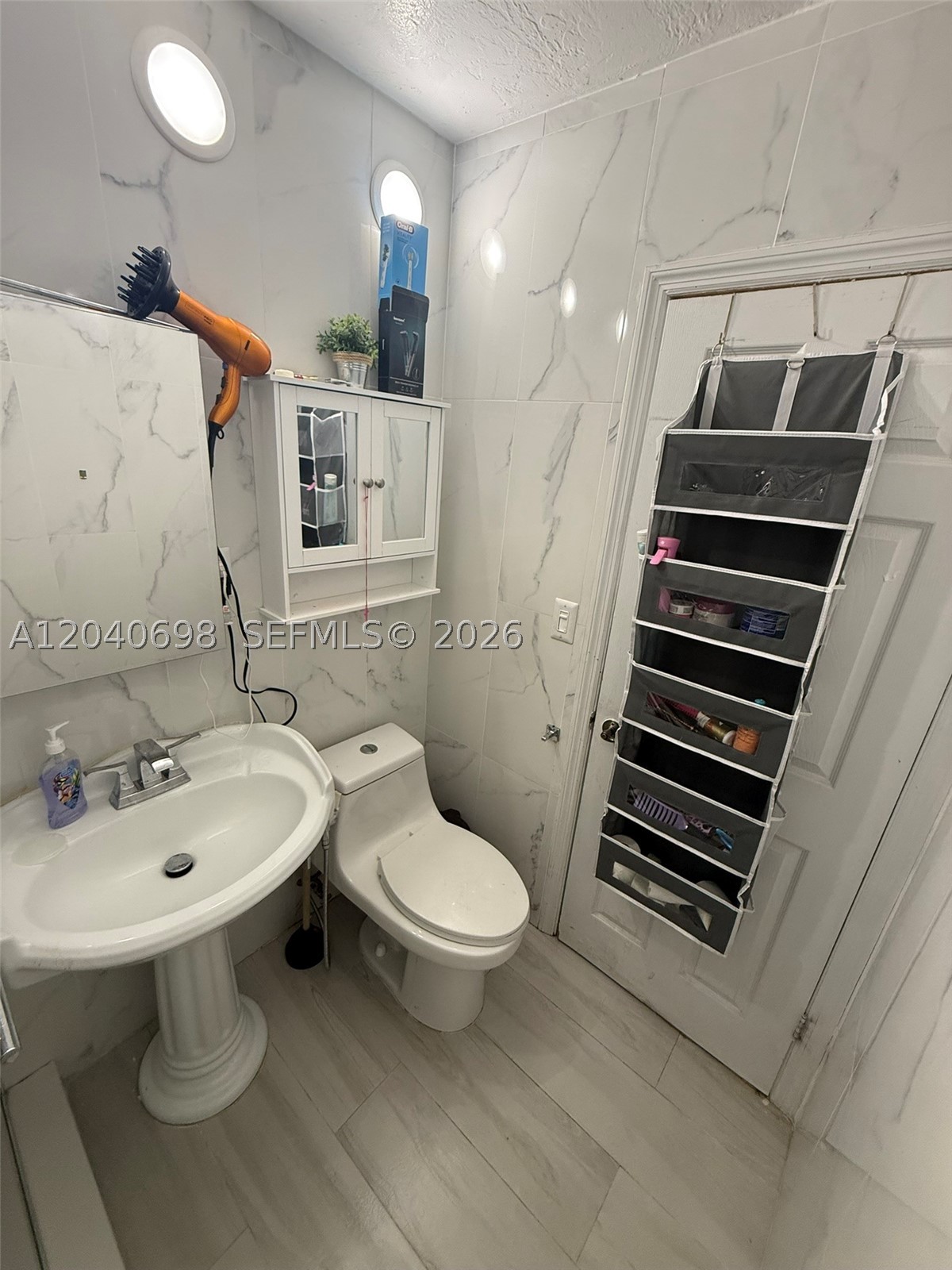 HIALEAH DEER PK ADDN - Residential