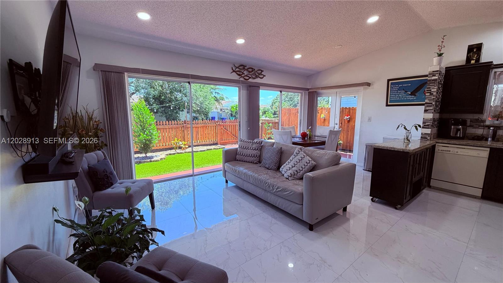 MEADOWS OF MIRAMAR - Residential Lease