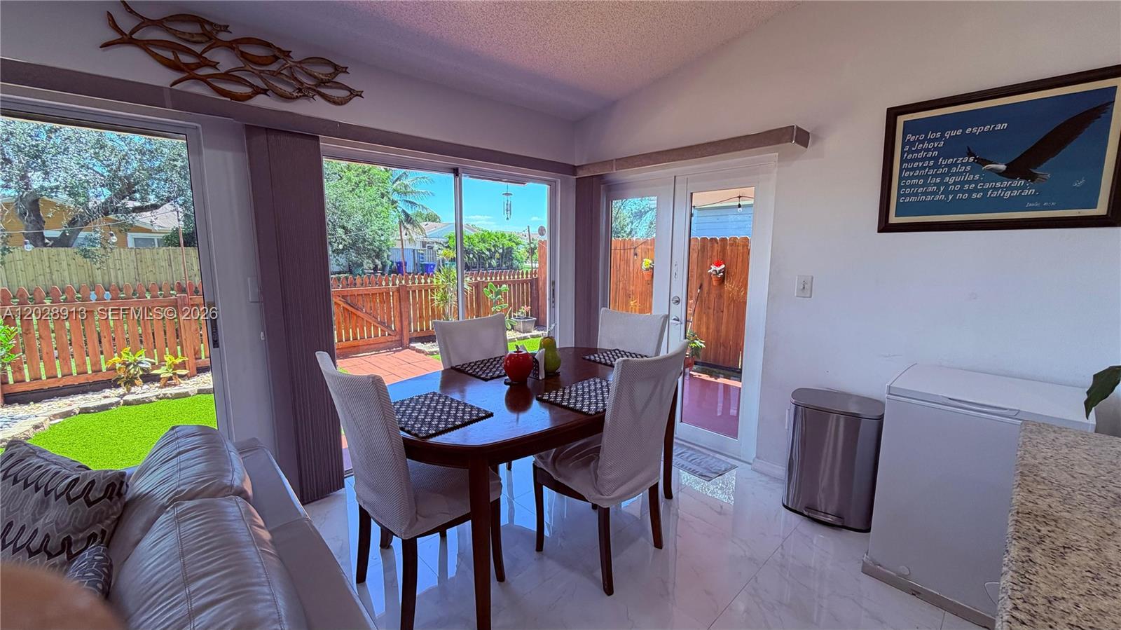 MEADOWS OF MIRAMAR - Residential Lease