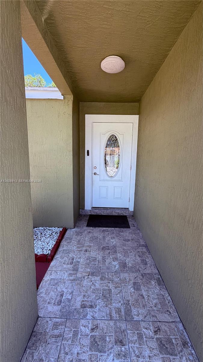 MEADOWS OF MIRAMAR - Residential Lease