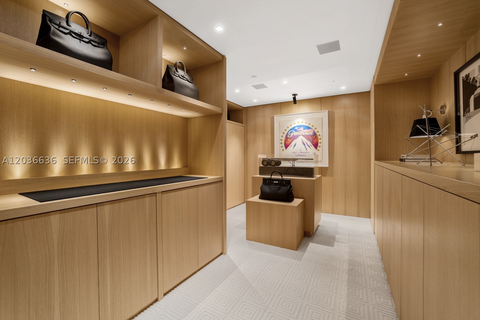 REGALIA CONDO - Residential