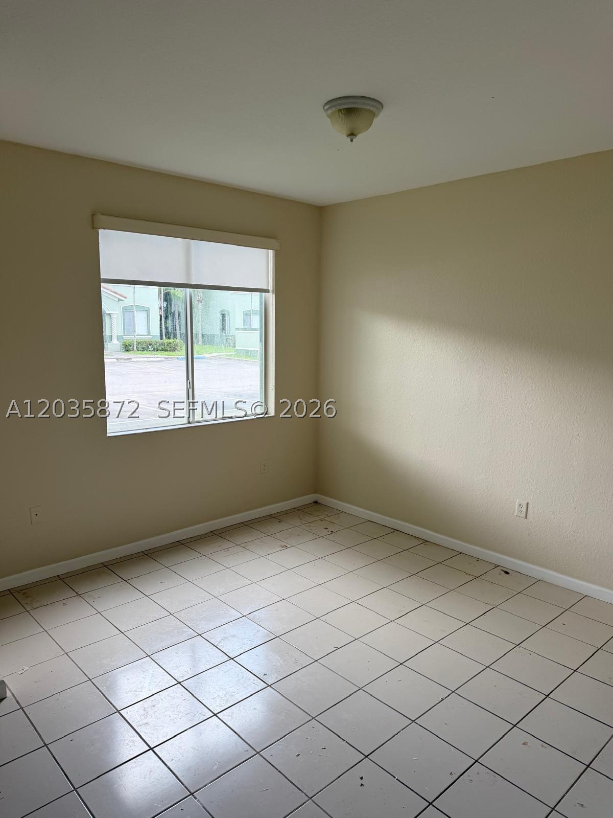 SHOMA TOWNHOMES AT KEYSCO - Residential Lease