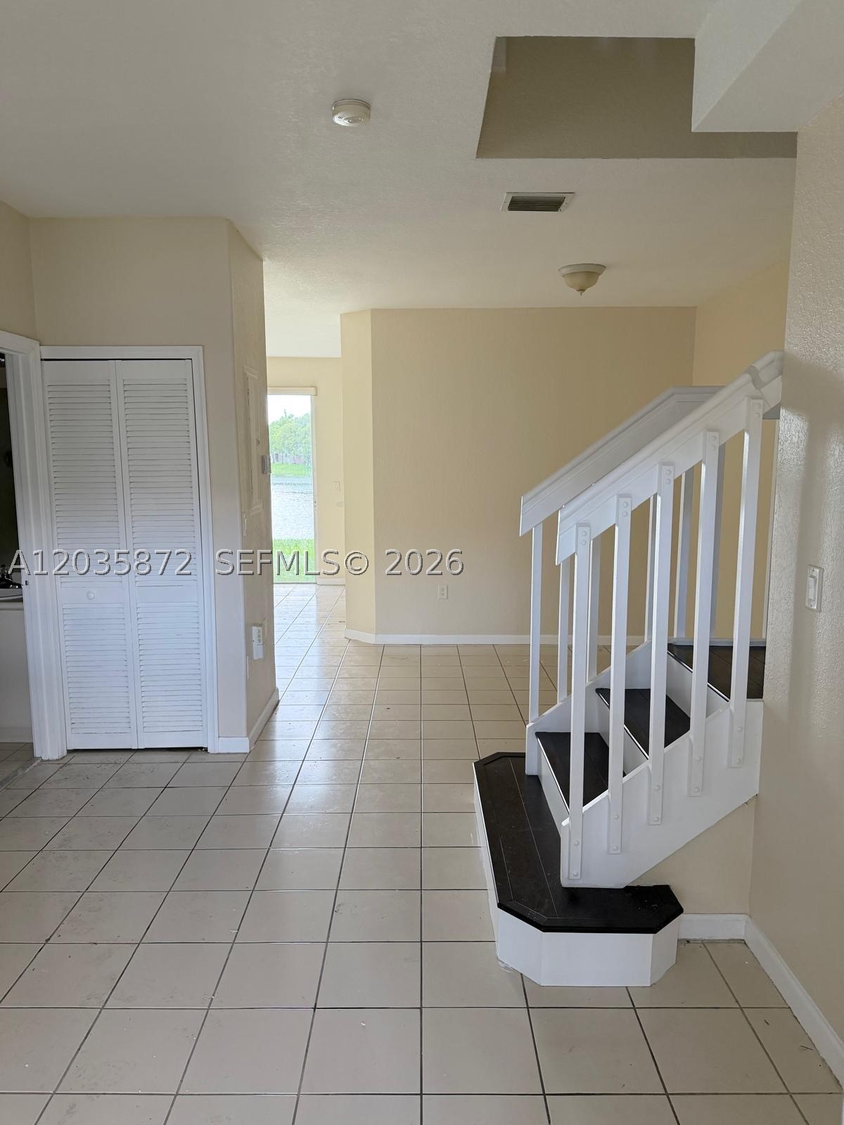 SHOMA TOWNHOMES AT KEYSCO - Residential Lease