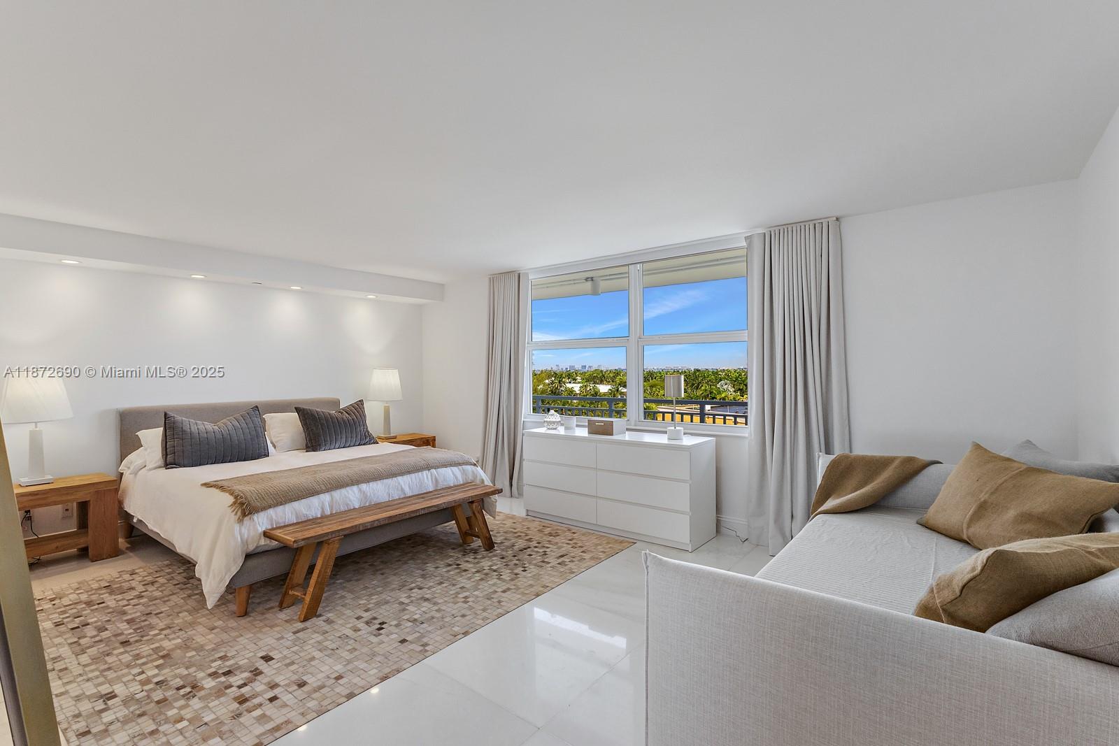 SANDS OF KEY BISCAYNE CON - Residential Lease